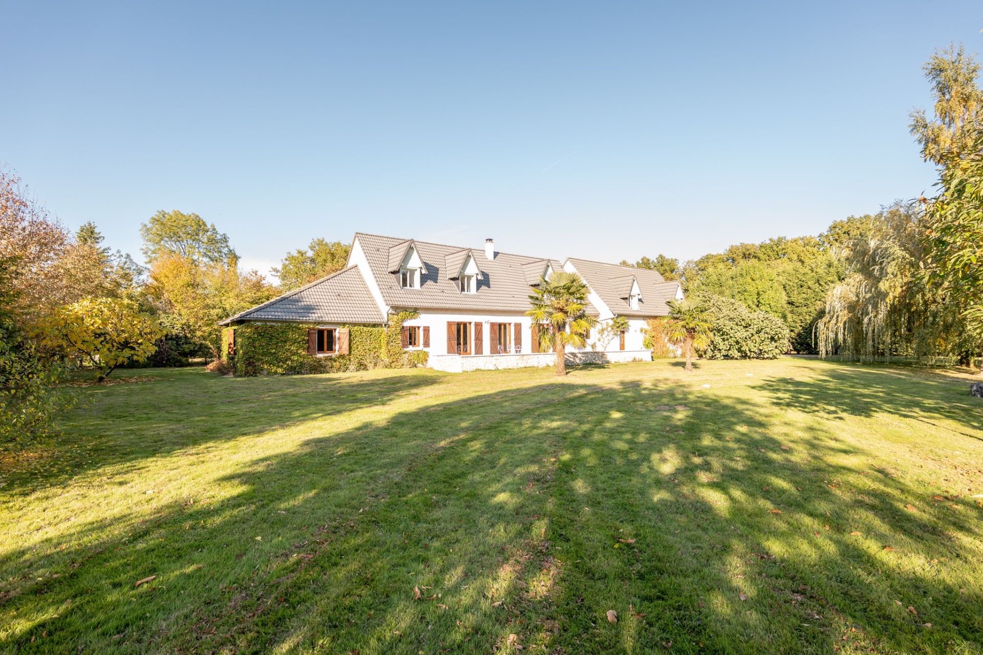 contemporary house 10 rooms for sale on LISLE (41100)