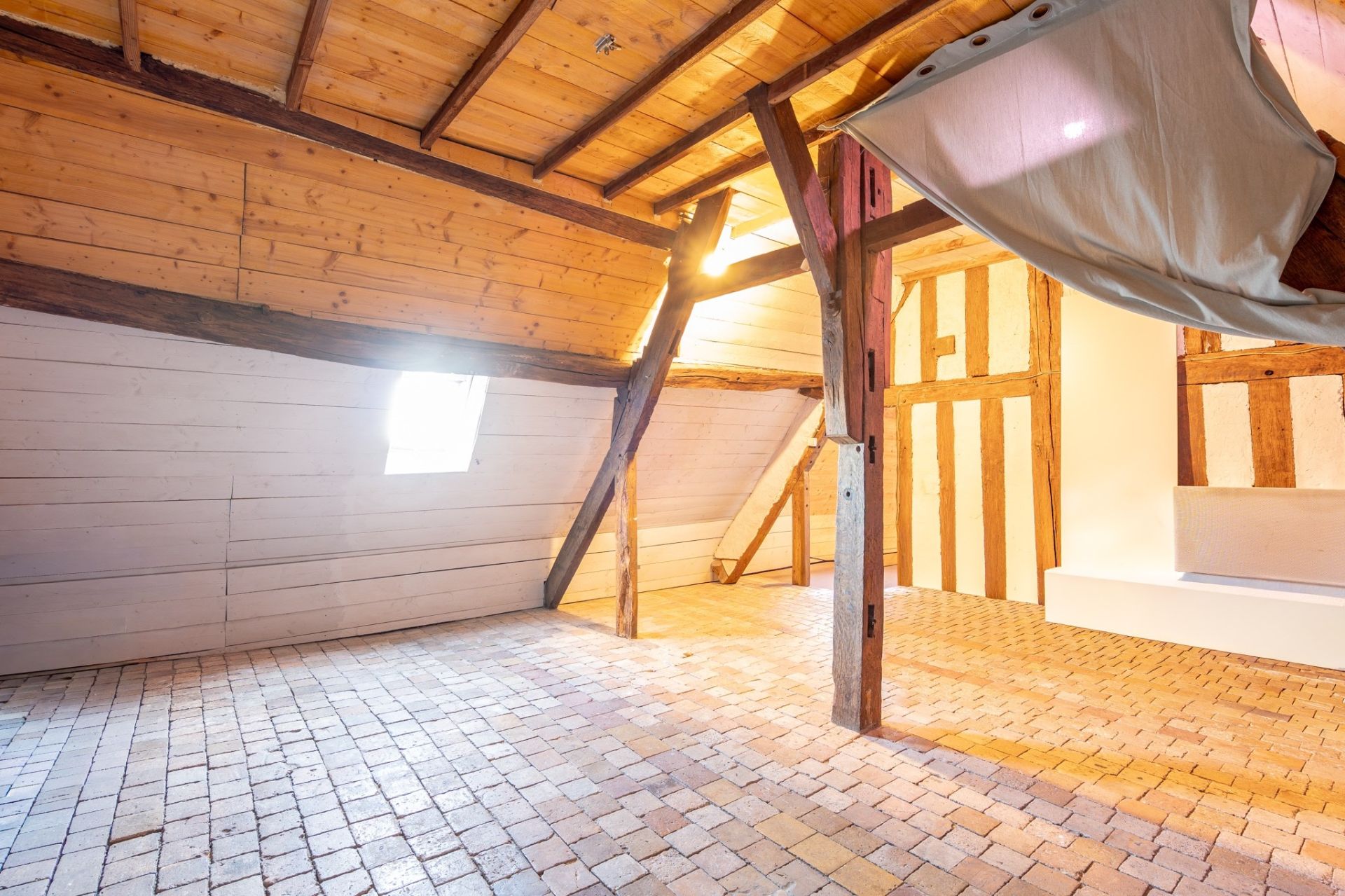 maison de ville 8 pièces en vente sur MONDOUBLEAU (41170)