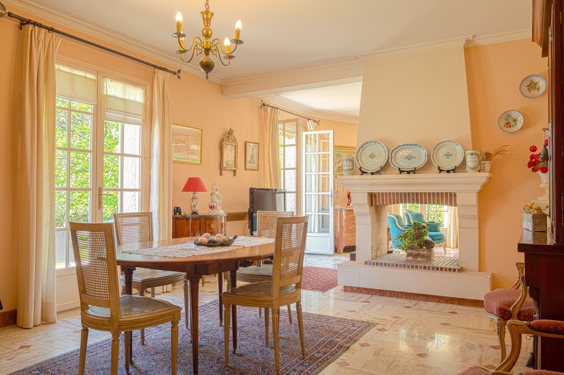 contemporary house 6 rooms for sale on BLOIS (41000)