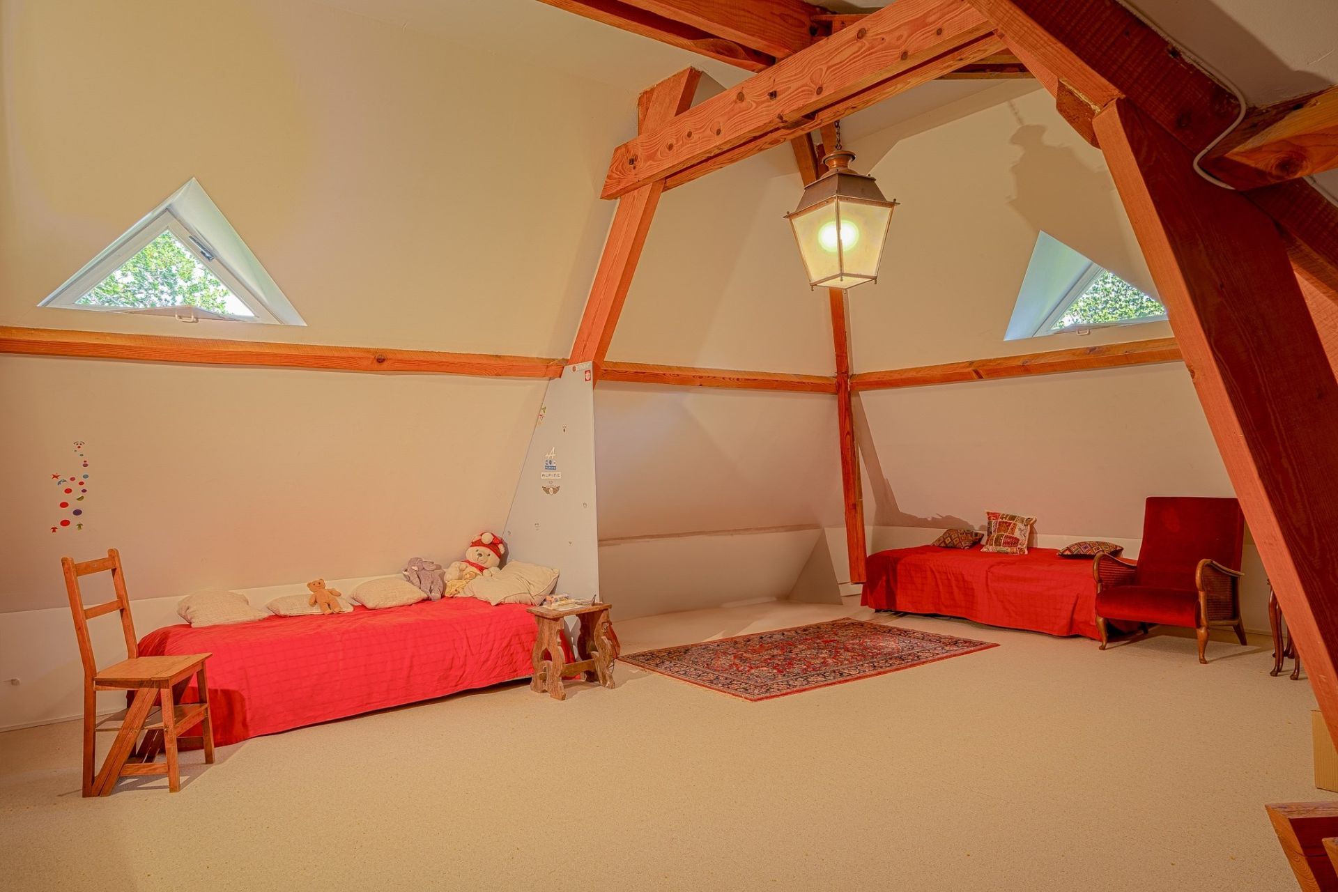 contemporary house 6 rooms for sale on BLOIS (41000)