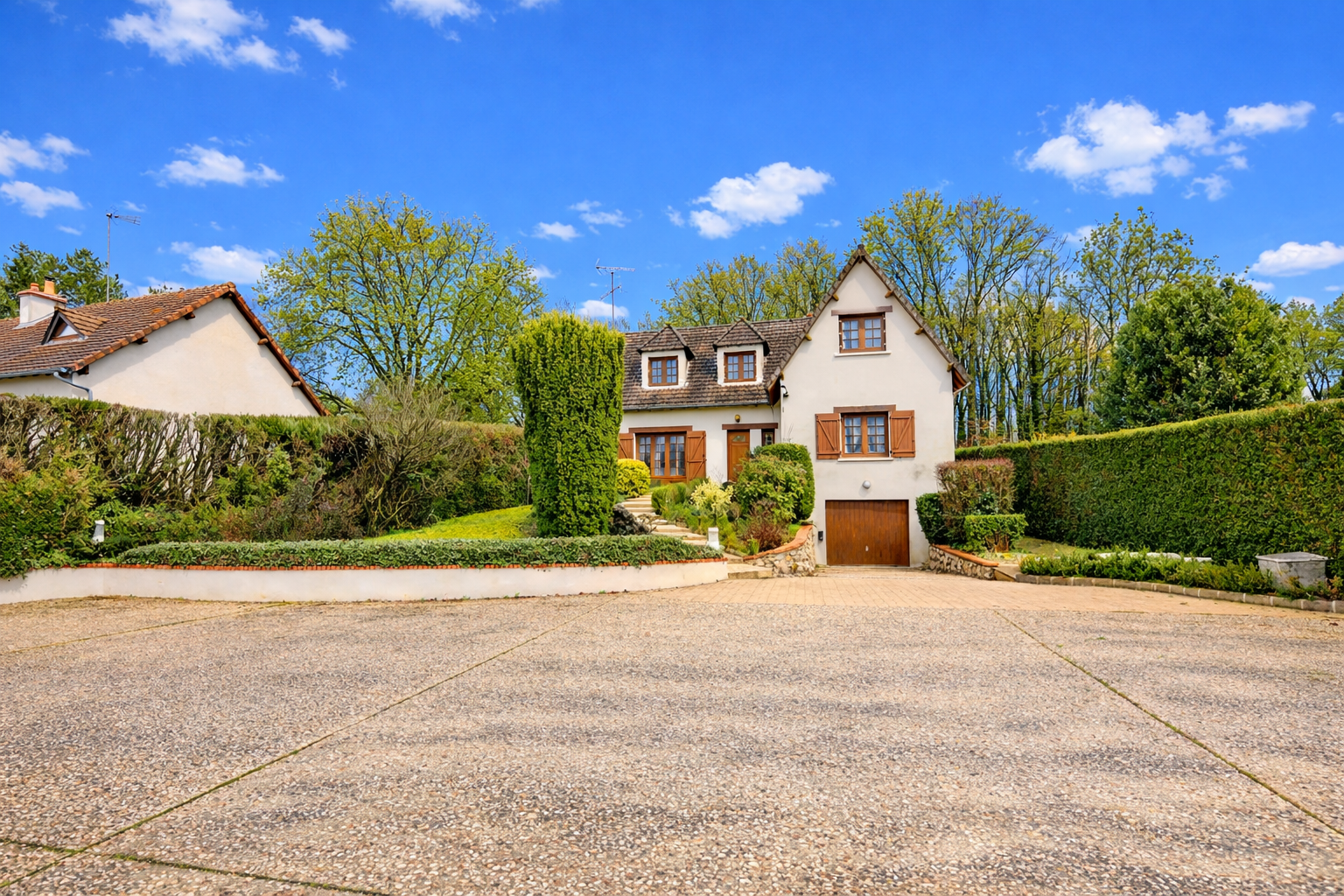 maison contemporaine 8 pièces en vente sur CELLETTES (41120)