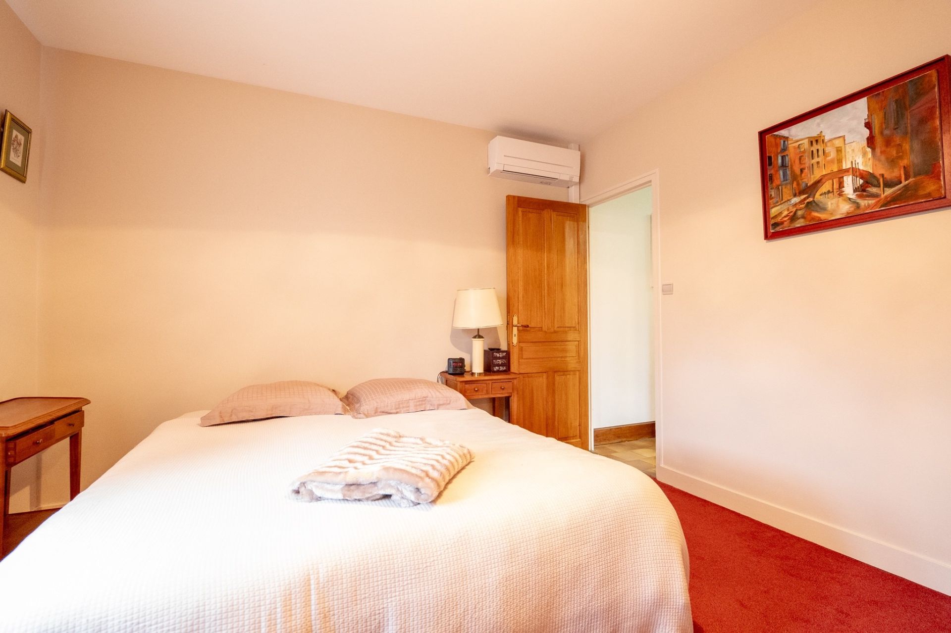 contemporary house 8 rooms for sale on CELLETTES (41120)