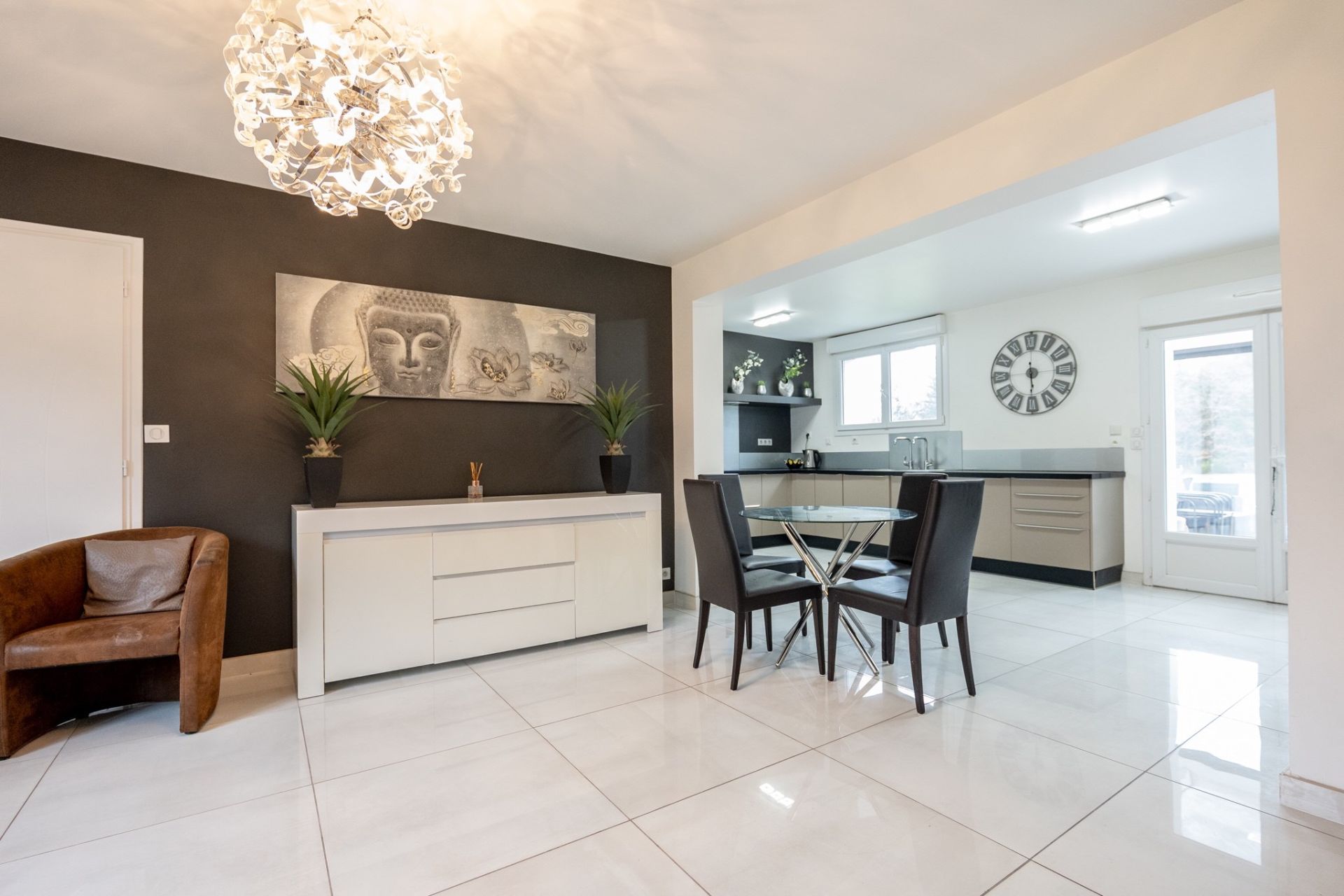 contemporary house 7 rooms for sale on ROMORANTIN LANTHENAY (41200)