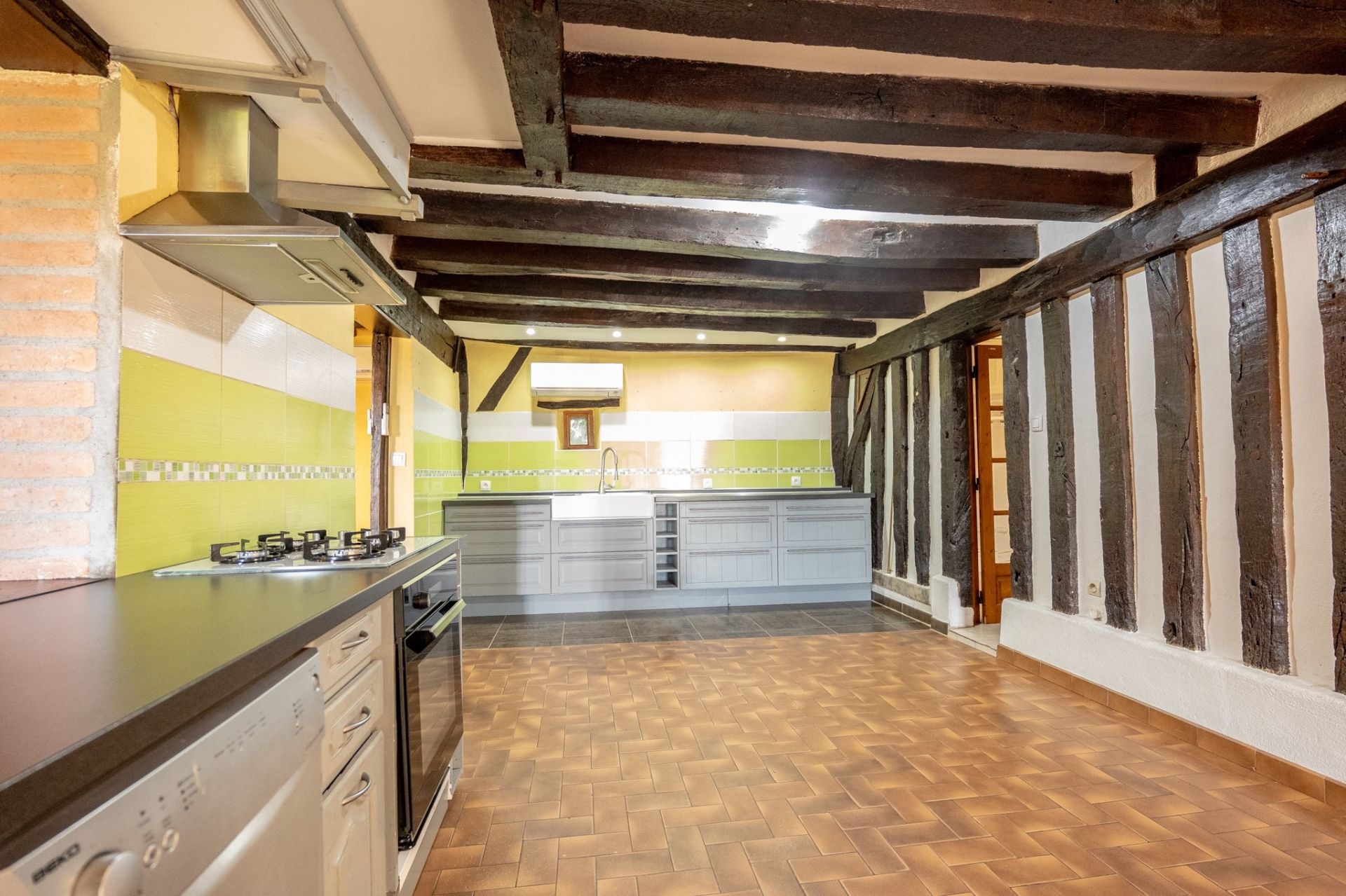 longère 9 pièces en vente sur ST HILAIRE LA GRAVELLE (41160)