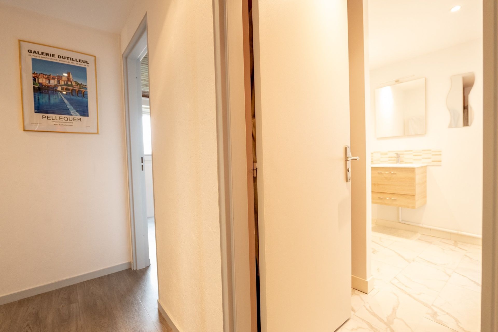 apartment 4 rooms for sale on BLOIS (41000)