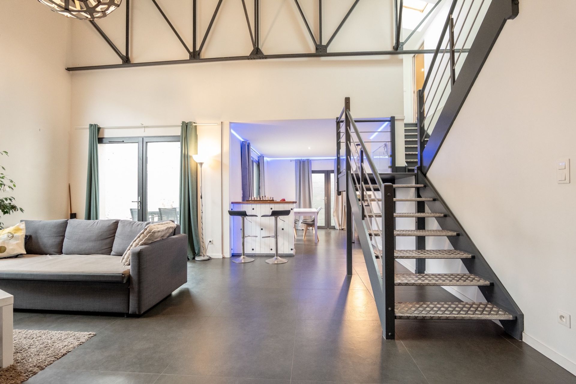 loft 5 pièces en vente sur MEUNG SUR LOIRE (45130)