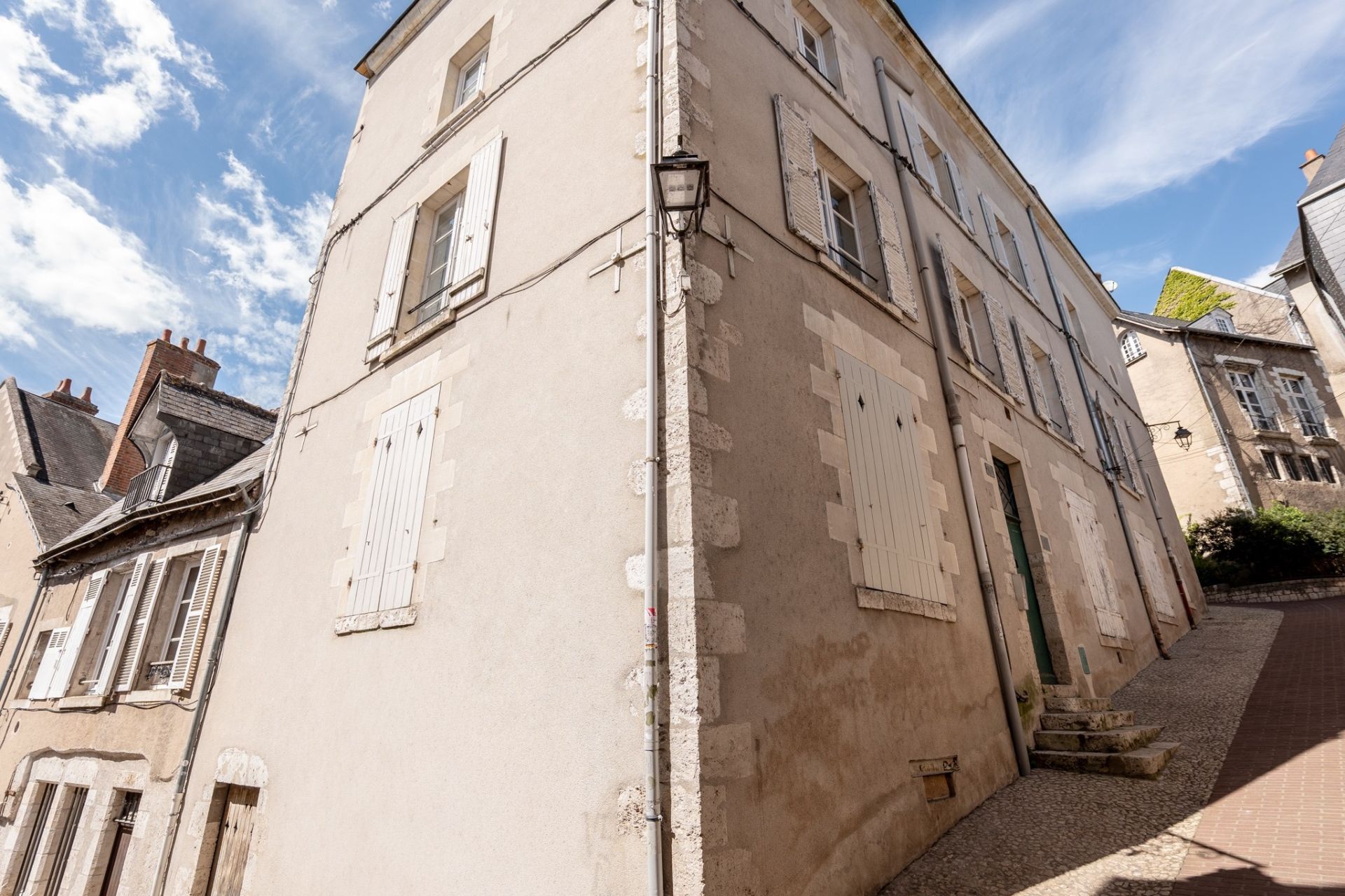 apartment 3 rooms for sale on BLOIS (41000)