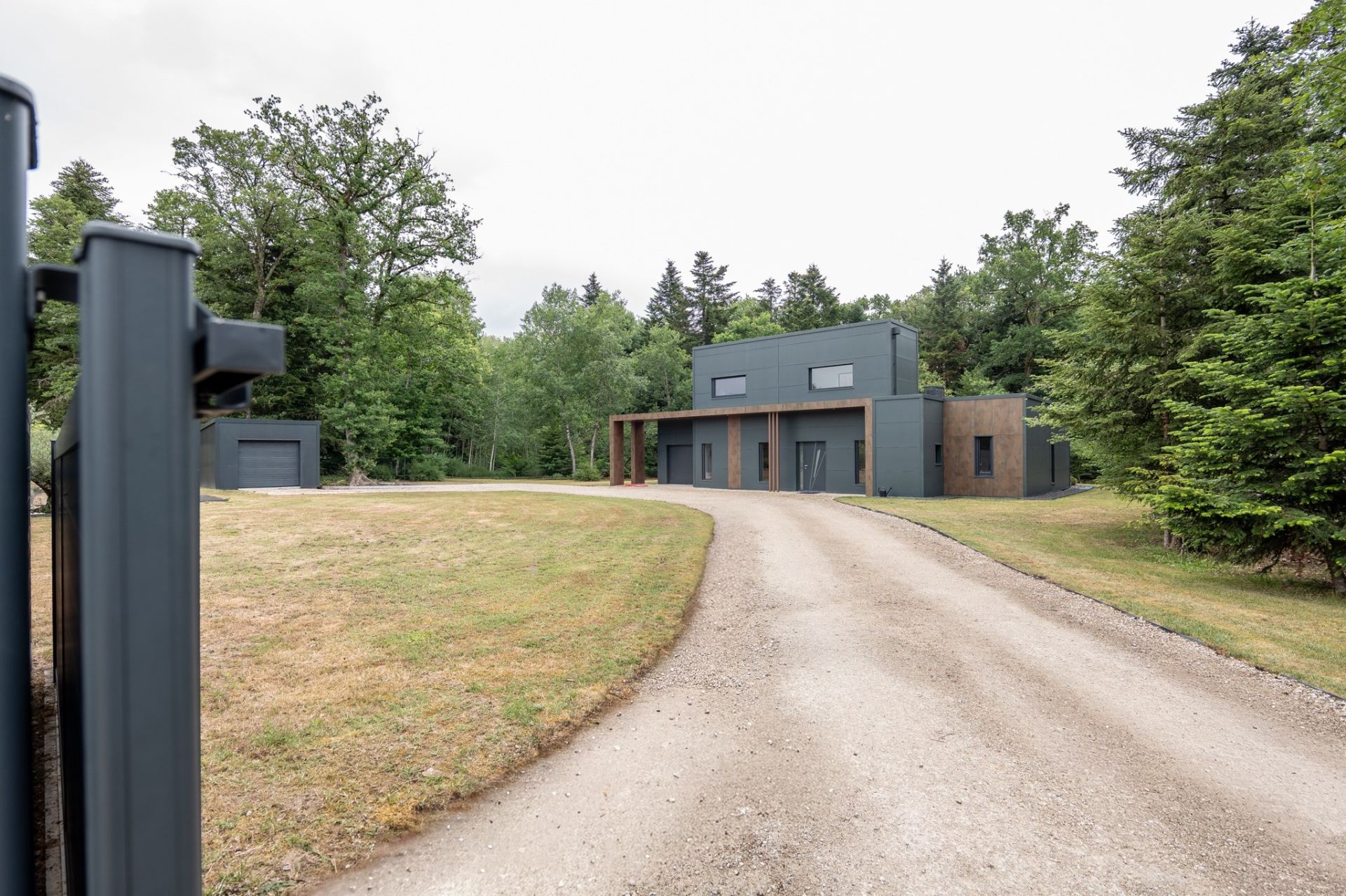 maison d'architecte 5 pièces en vente sur CROUY SUR COSSON (41220)