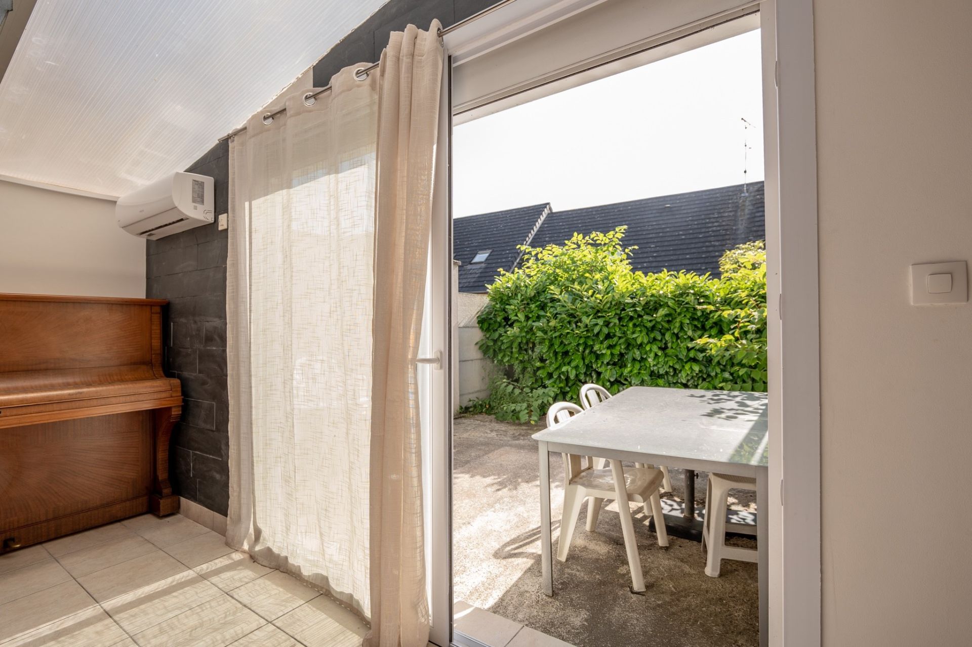contemporary house 4 rooms for sale on ROMORANTIN LANTHENAY (41200)