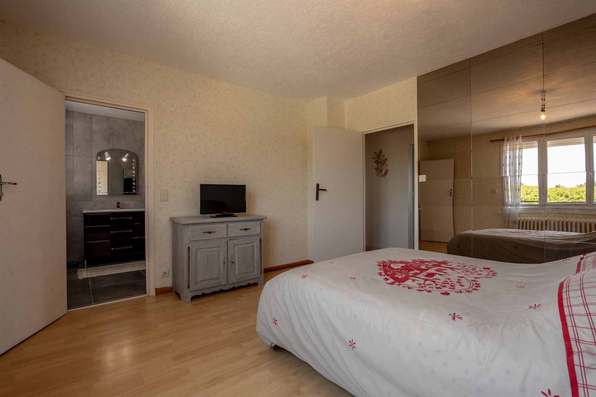 house 8 rooms for sale on CELLETTES (41120)