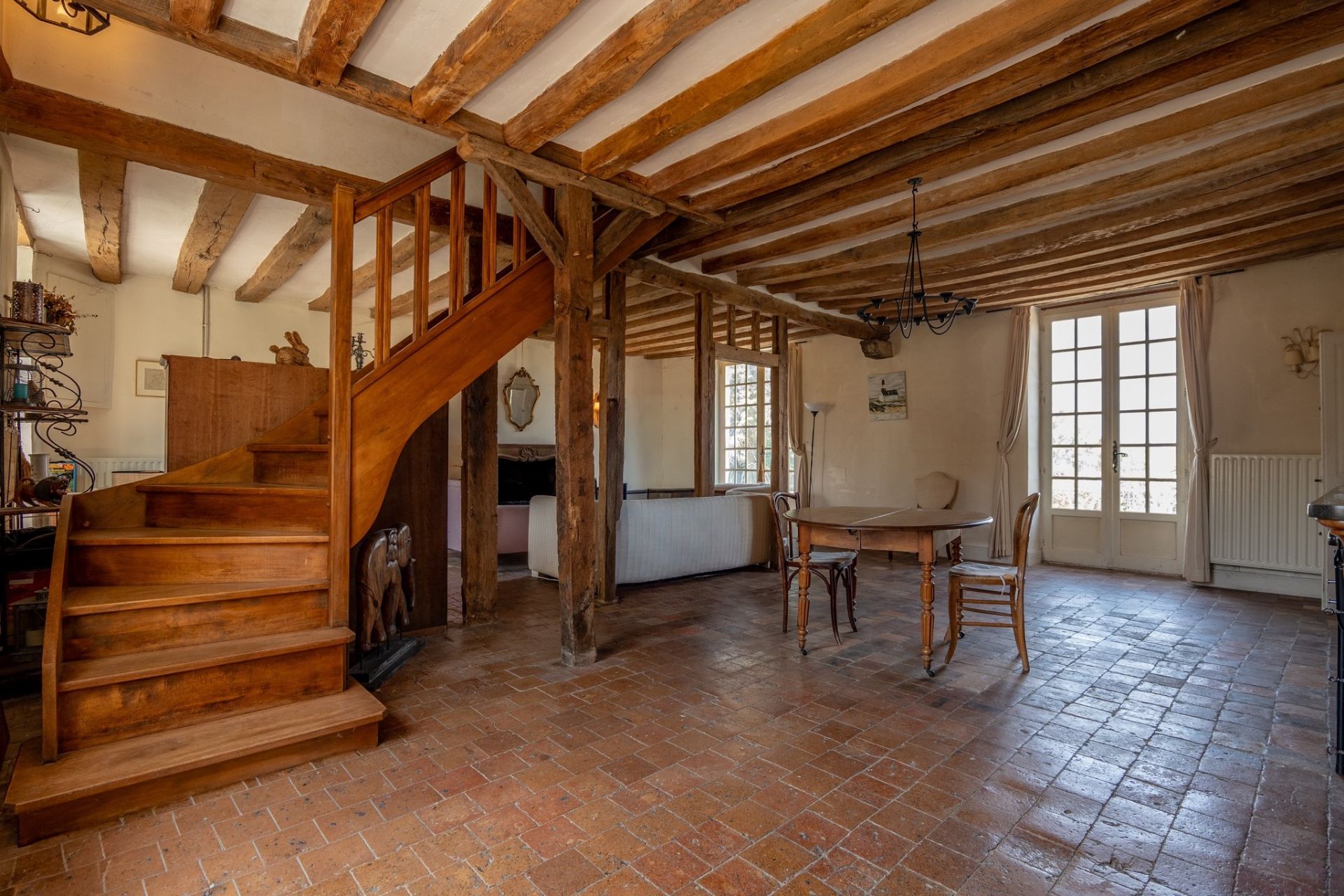 monastery 6 rooms for sale on CLOYES LES TROIS RIVIERES (28220)