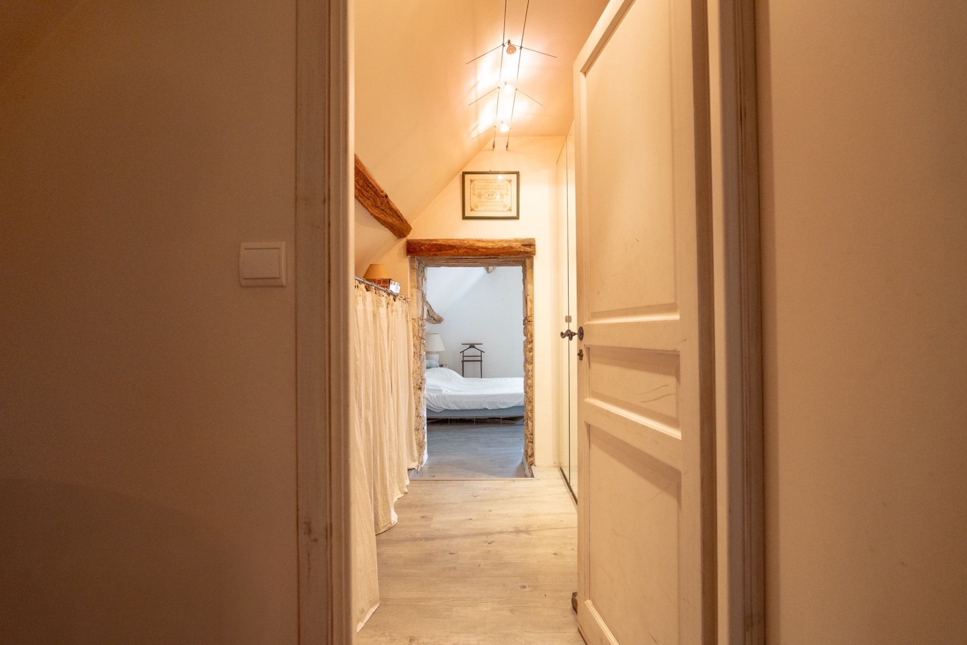 monastery 6 rooms for sale on CLOYES LES TROIS RIVIERES (28220)