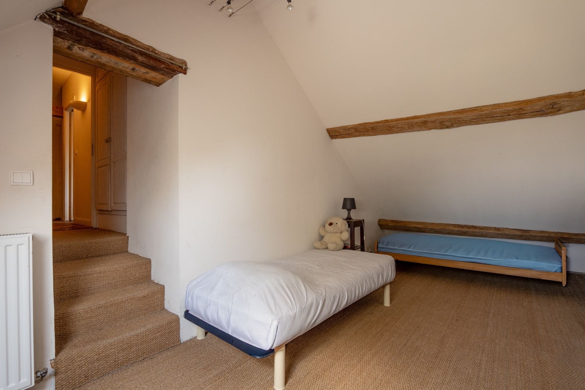 monastery 6 rooms for sale on CLOYES LES TROIS RIVIERES (28220)