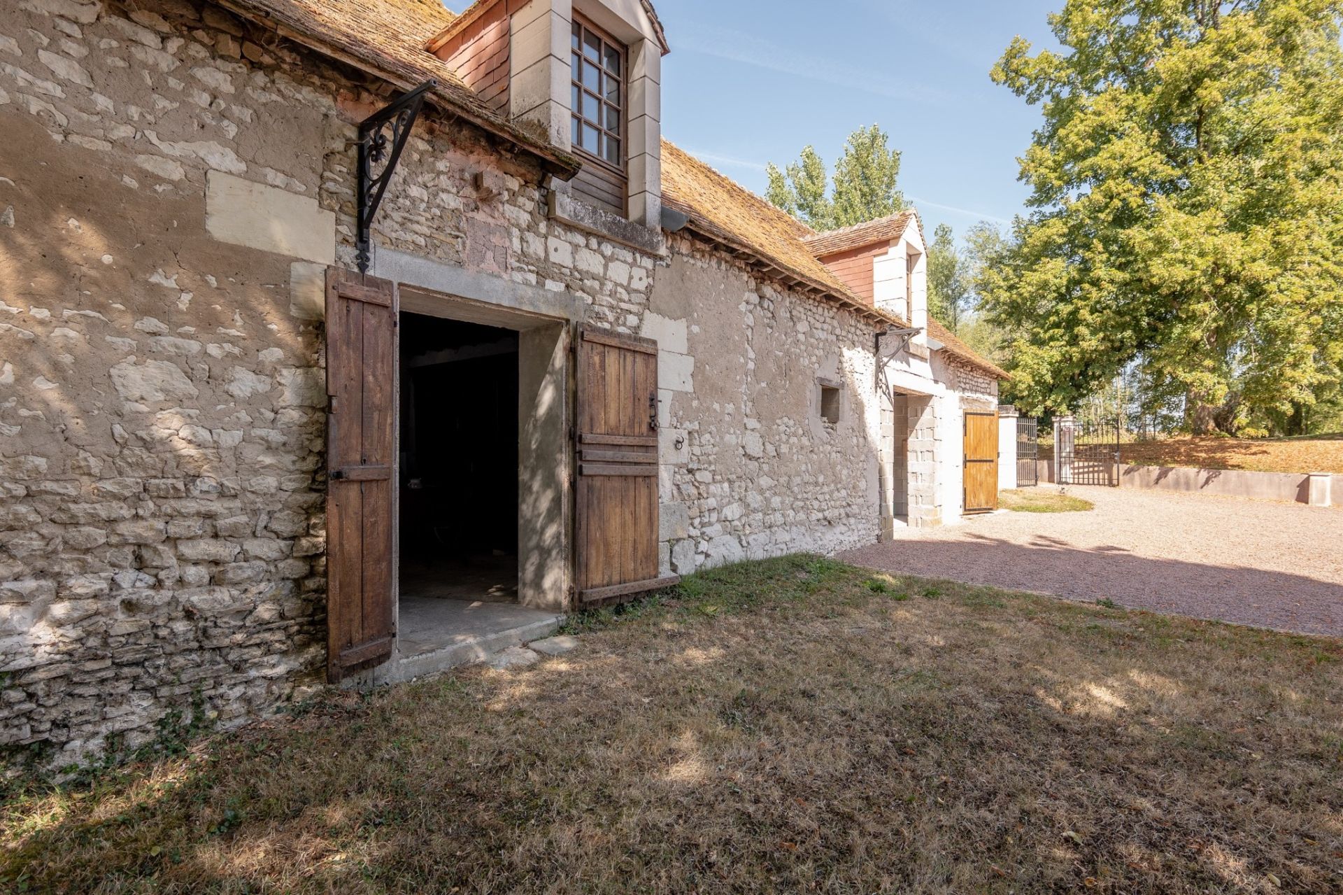 moulin 6 pièces en vente sur VILLEGOUIN (36500)