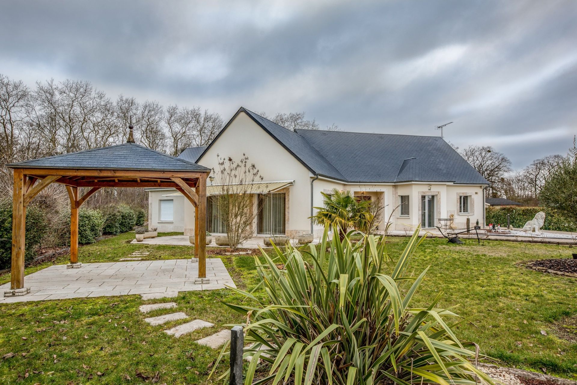 maison d'architecte 8 pièces en vente sur CHAILLES (41120)
