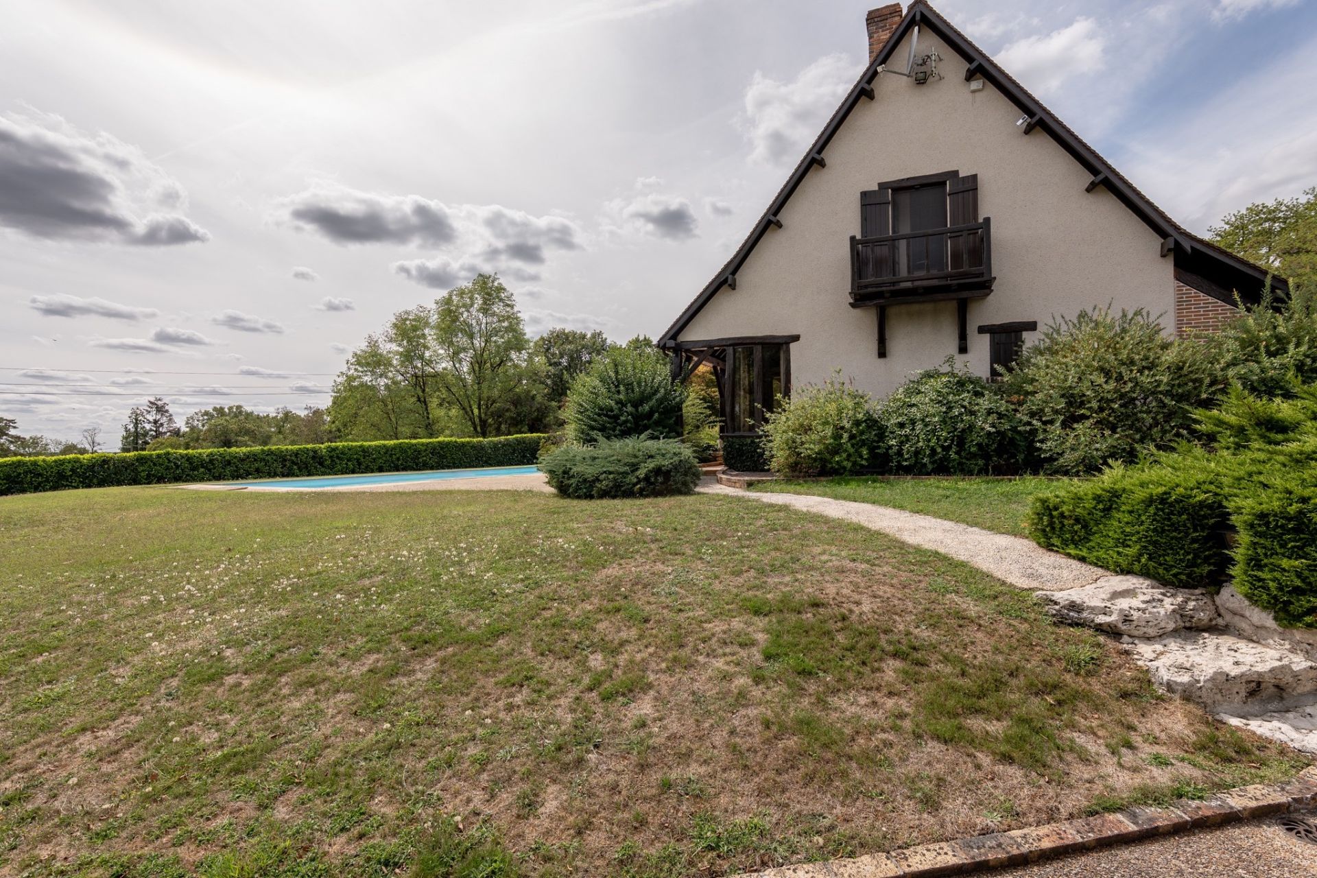 maison traditionnelle 5 pièces en vente sur DHUIZON (41220)