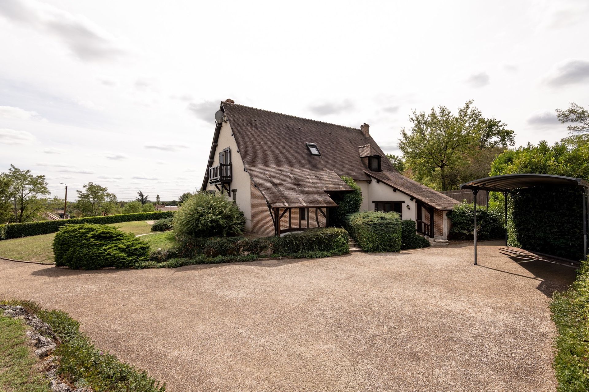 maison traditionnelle 5 pièces en vente sur DHUIZON (41220)