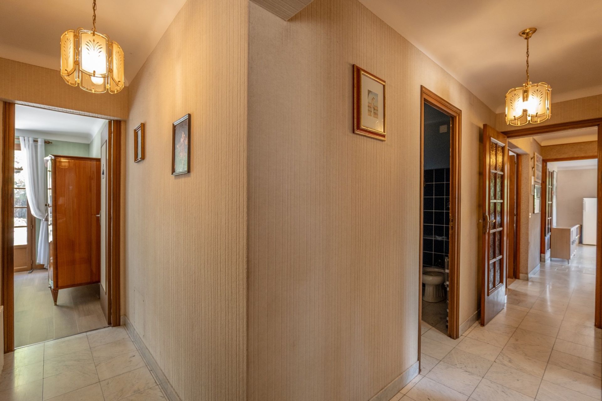 traditional house 6 rooms for sale on LE CELLIER (44850)