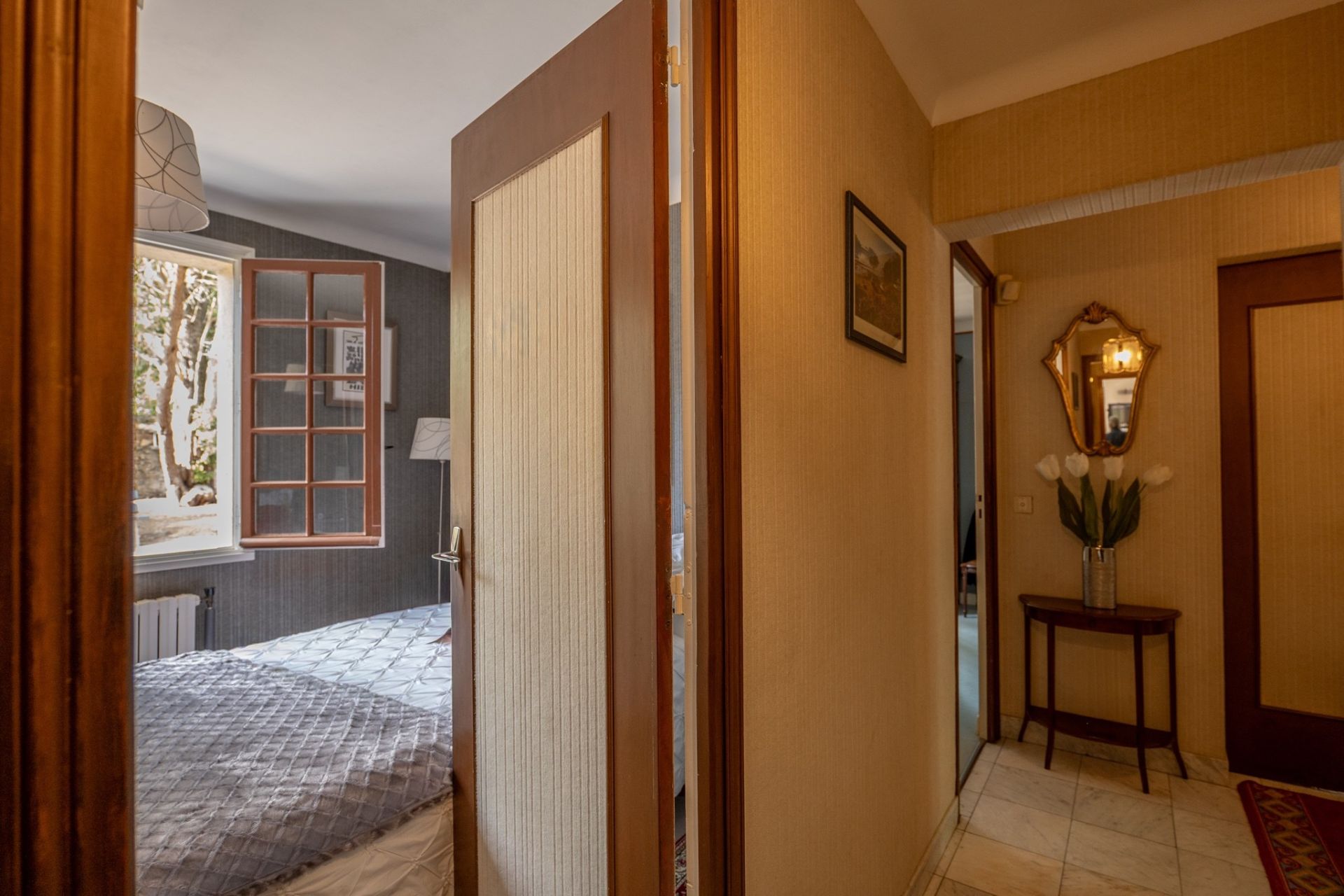 traditional house 6 rooms for sale on LE CELLIER (44850)