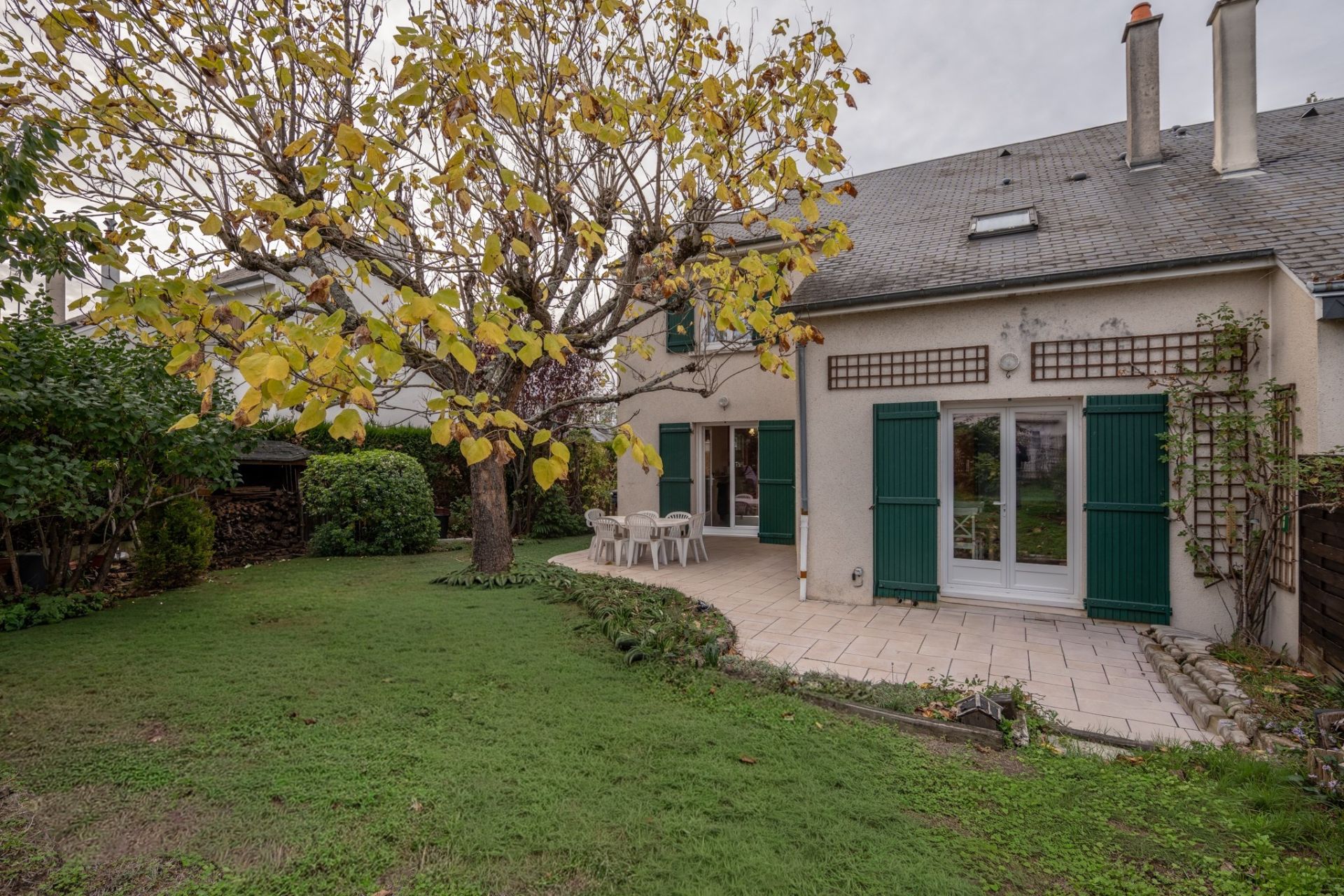 house 5 rooms for sale on BLOIS (41000)