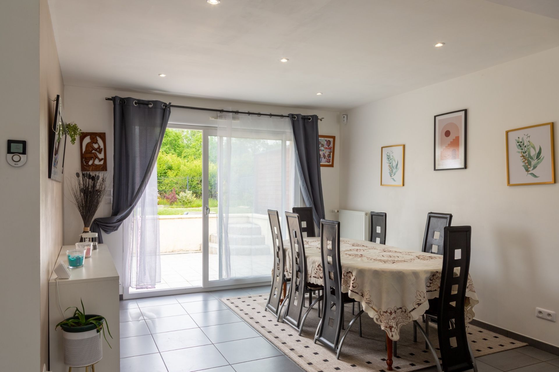 contemporary house 5 rooms for sale on BLOIS (41000)