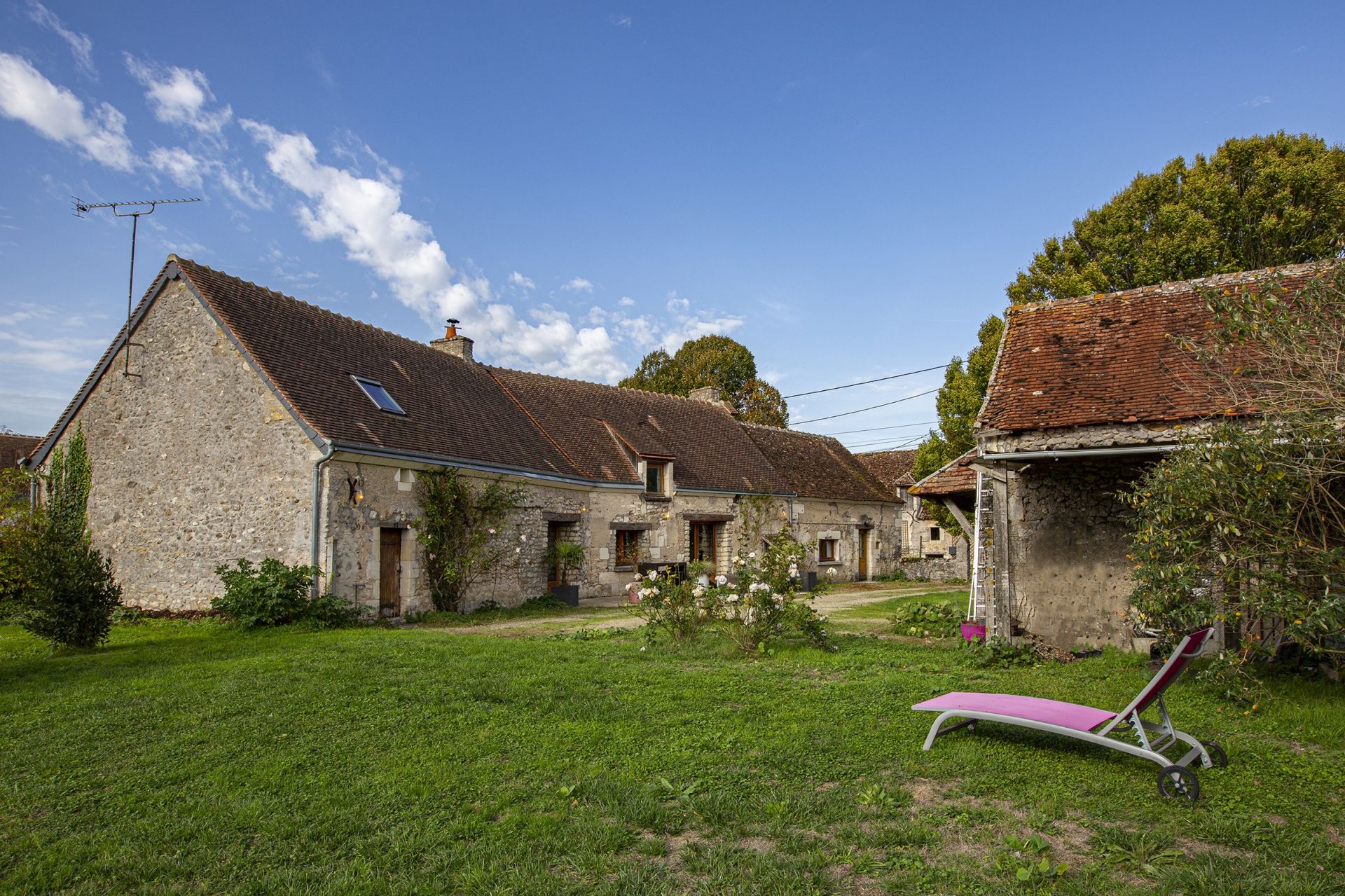 long house 5 rooms for sale on CHAMBOURG SUR INDRE (37310)