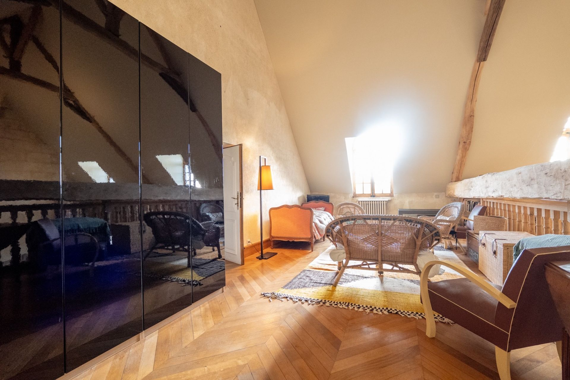 mansion 10 rooms for sale on TROO (41800)