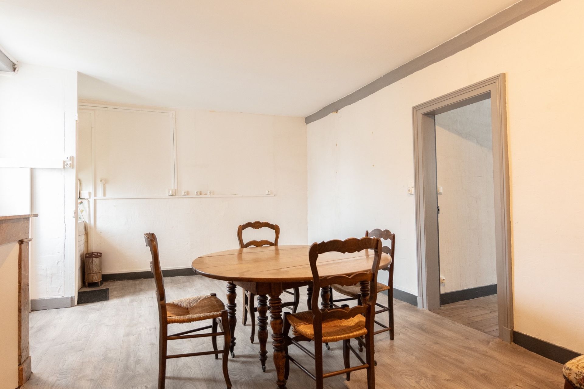 townhouse 6 rooms for sale on AMBOISE (37400)