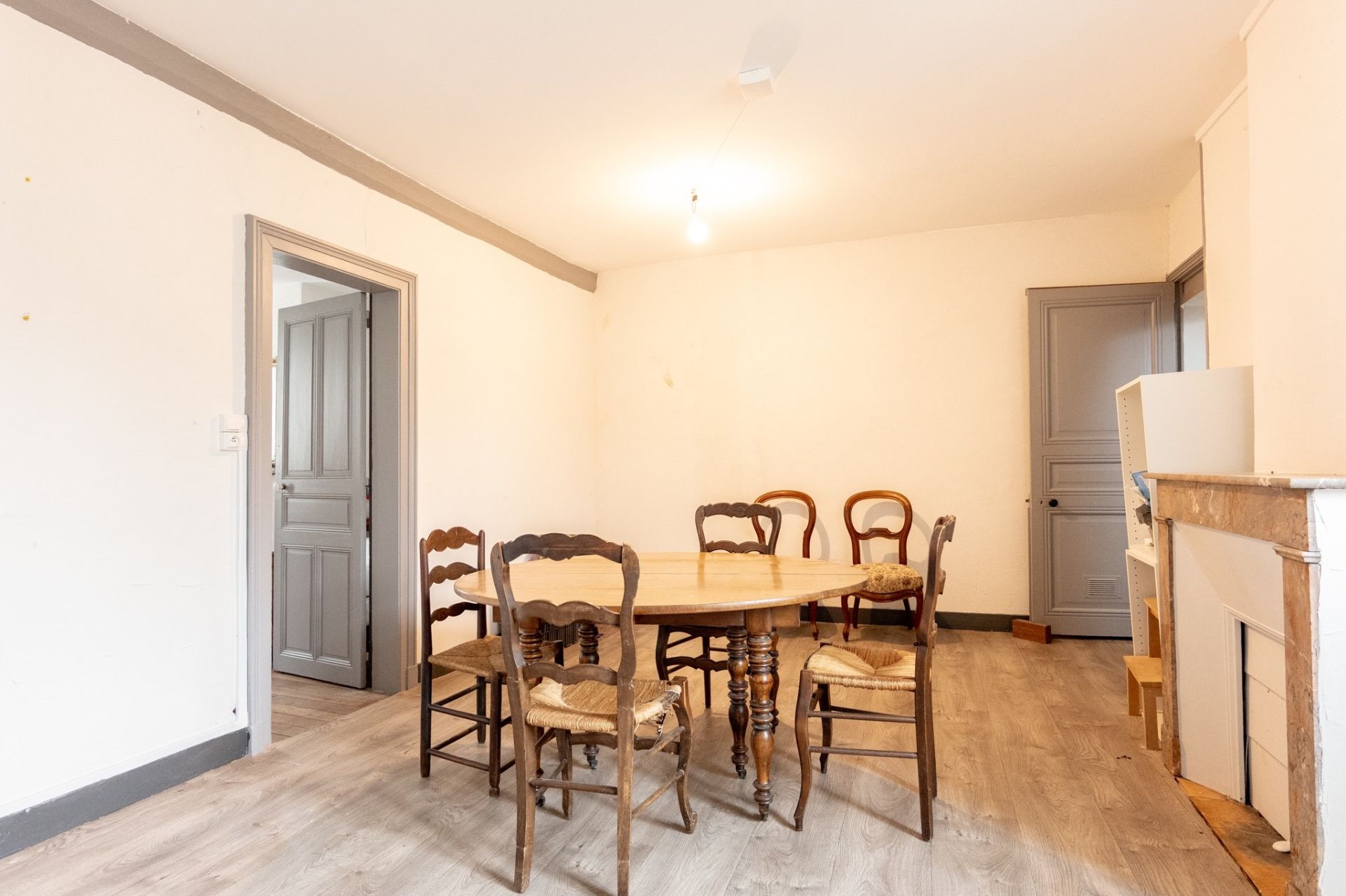townhouse 6 rooms for sale on AMBOISE (37400)