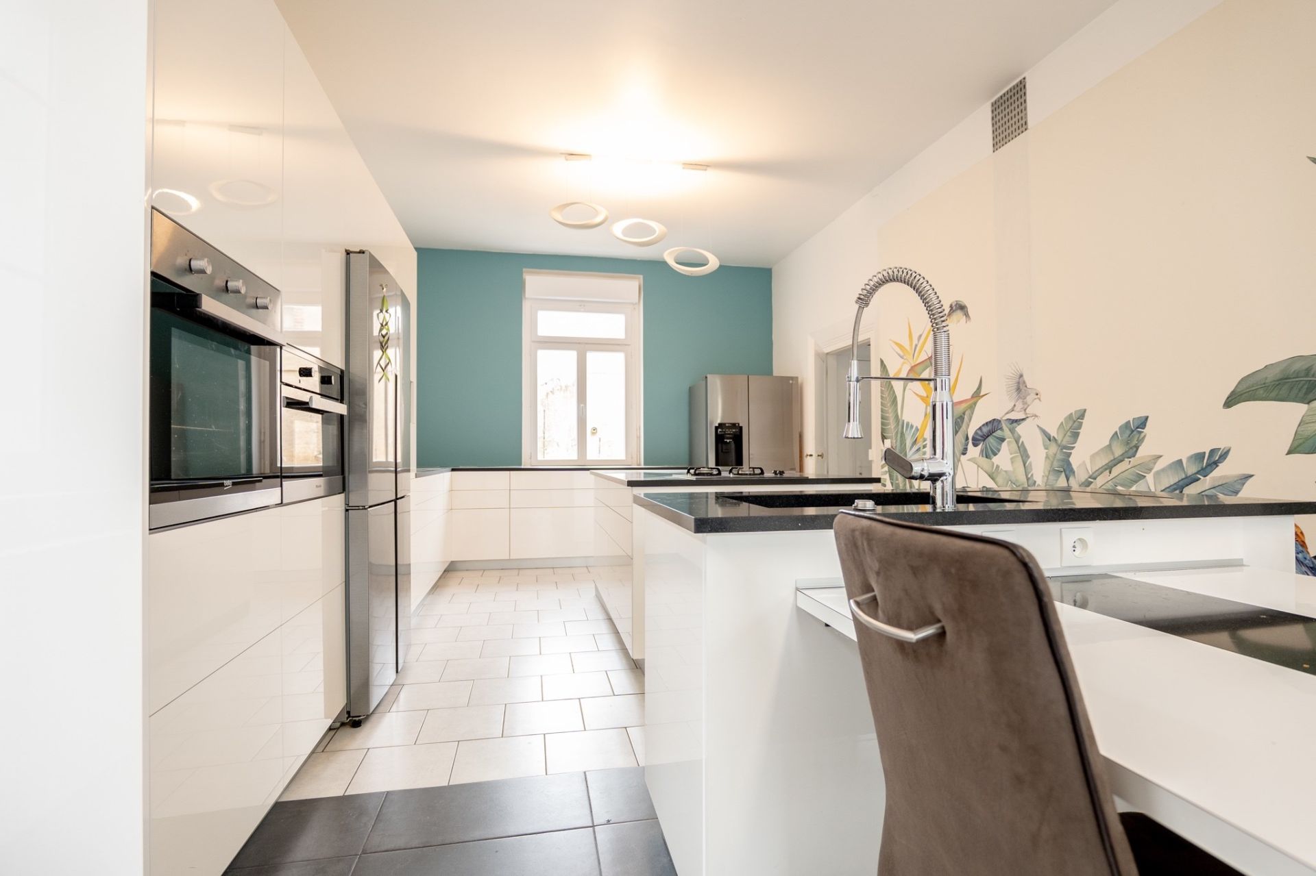 mansion 10 rooms for sale on TROO (41800)