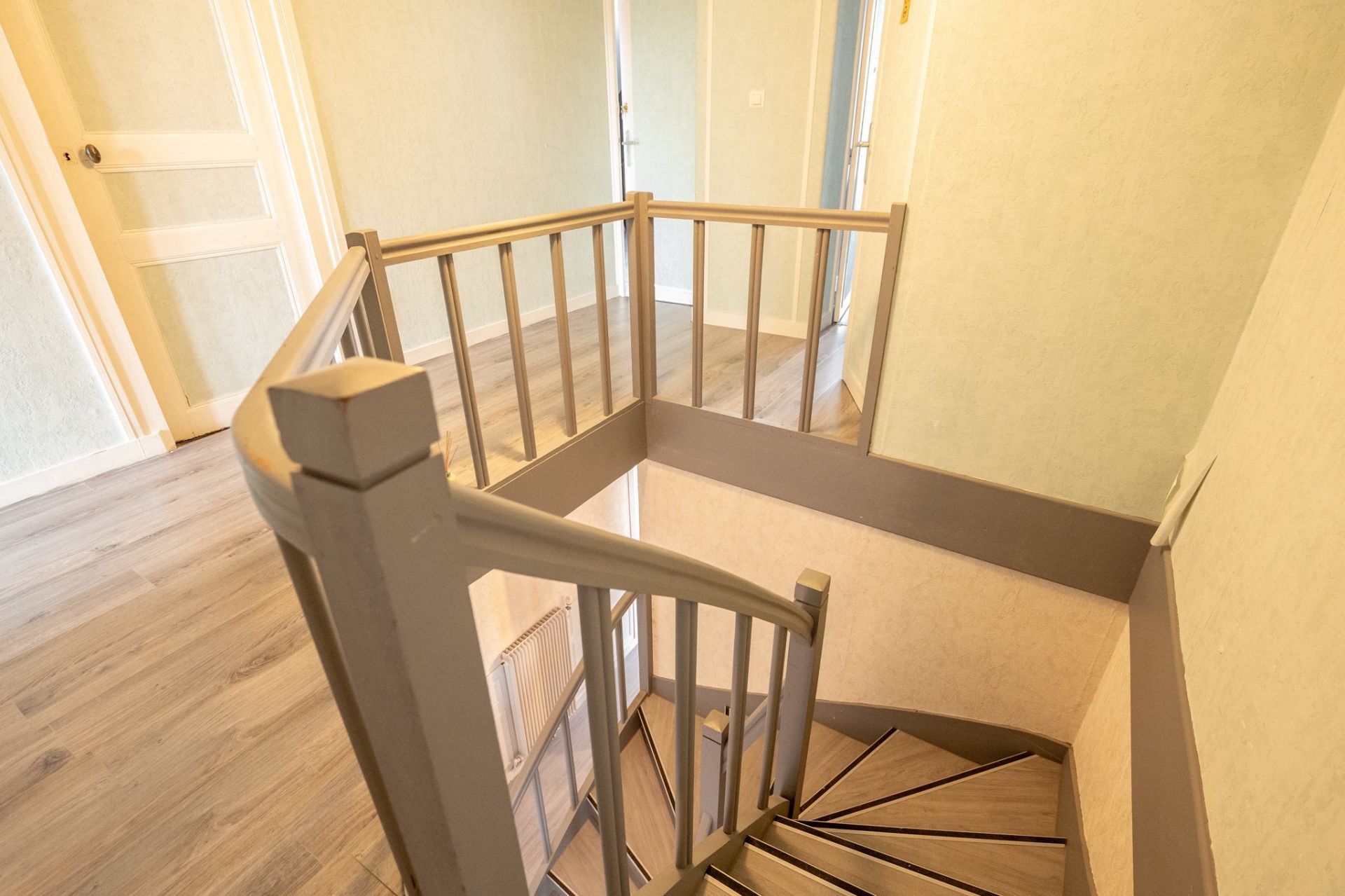 mansion 10 rooms for sale on TROO (41800)
