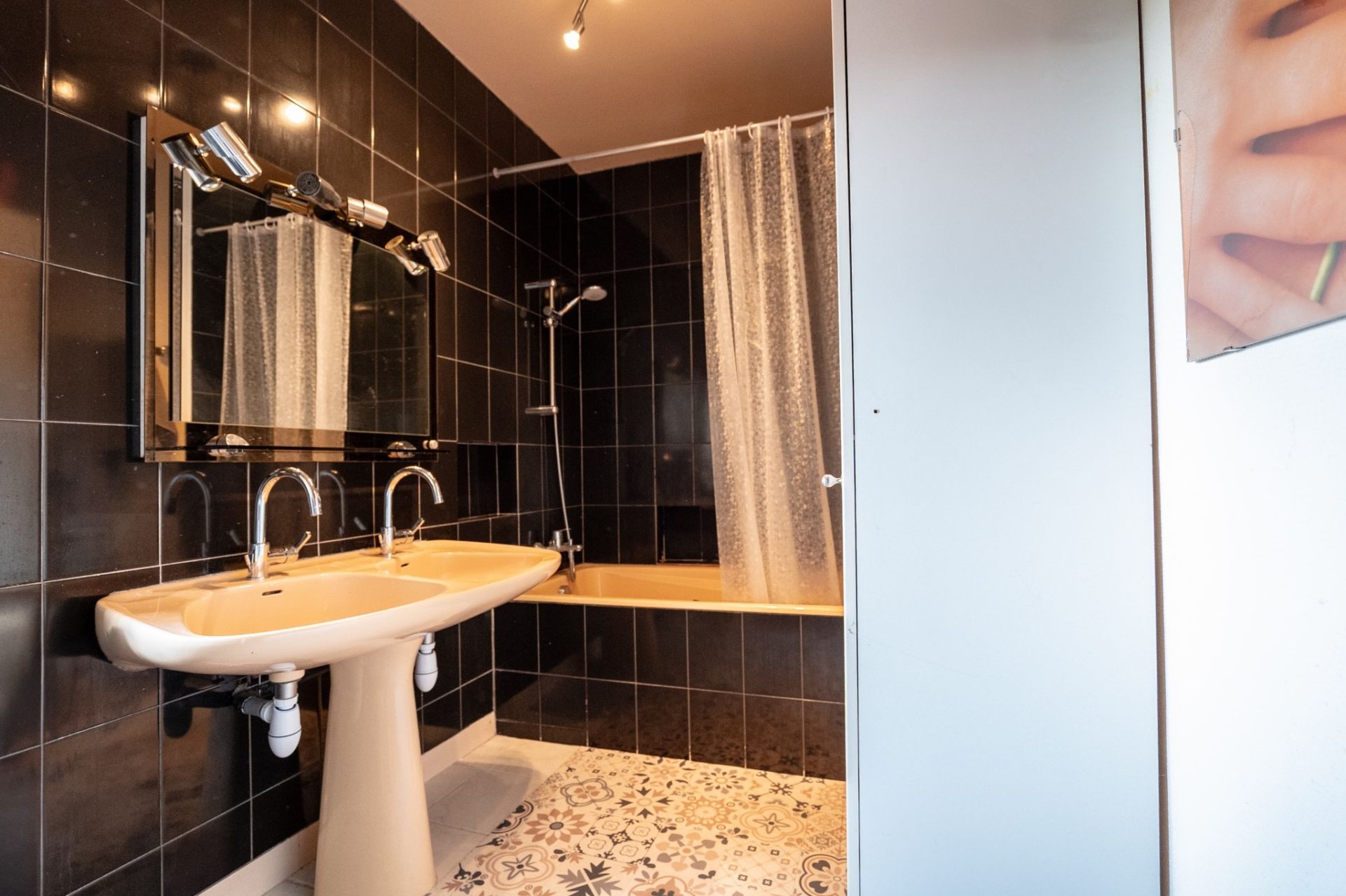 townhouse 6 rooms for sale on MONDOUBLEAU (41170)