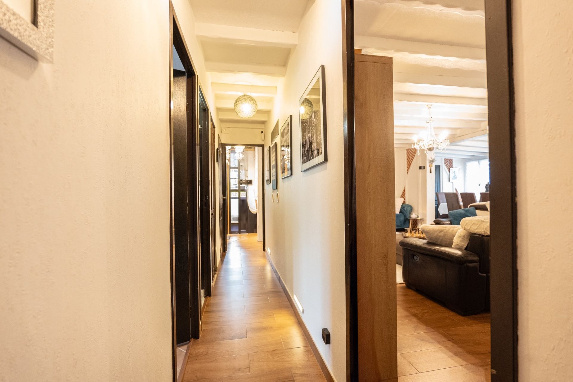 contemporary house 9 rooms for sale on CHABRIS (36210)