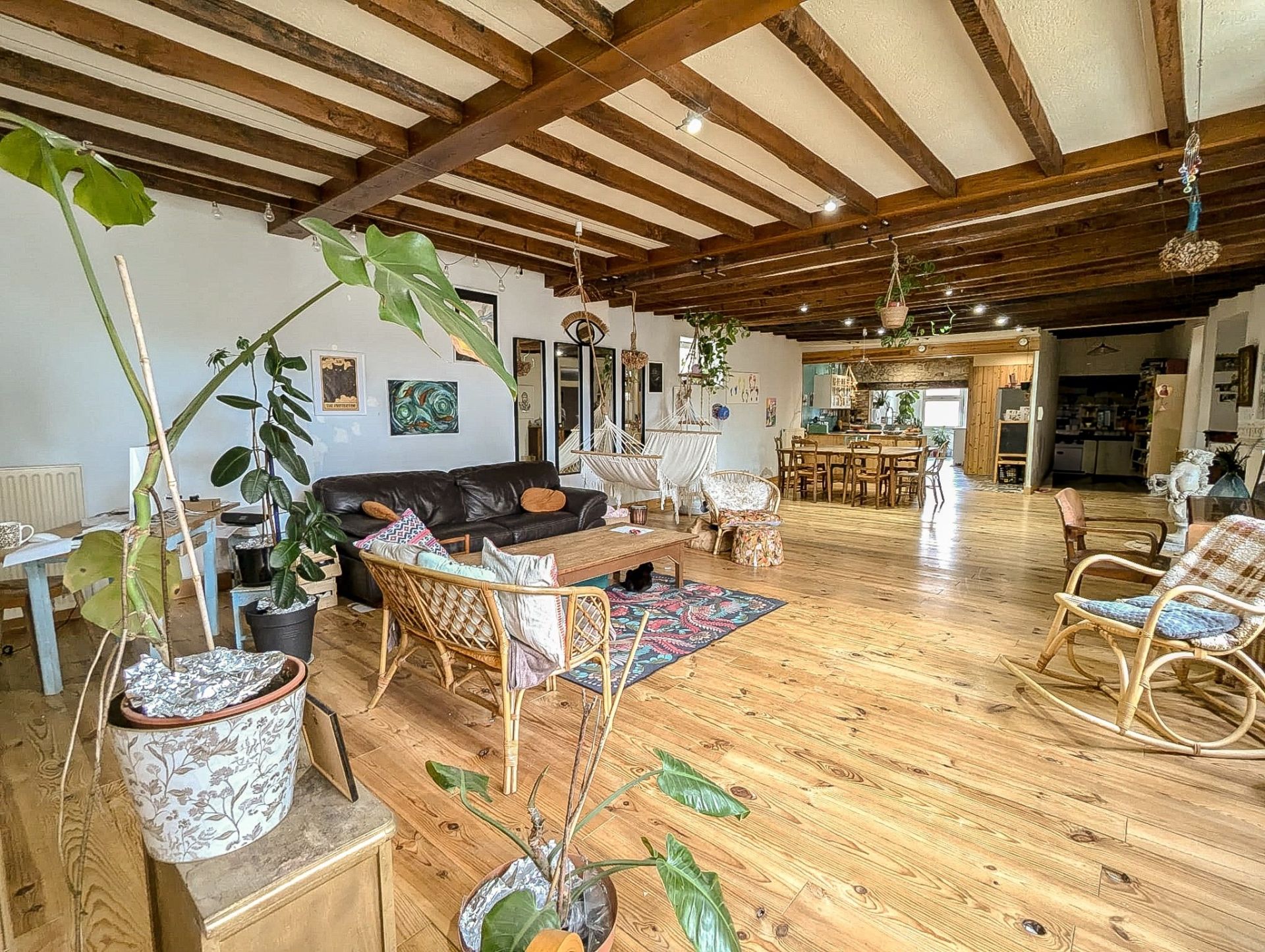townhouse 10 rooms for sale on CHAMBOURG SUR INDRE (37310)