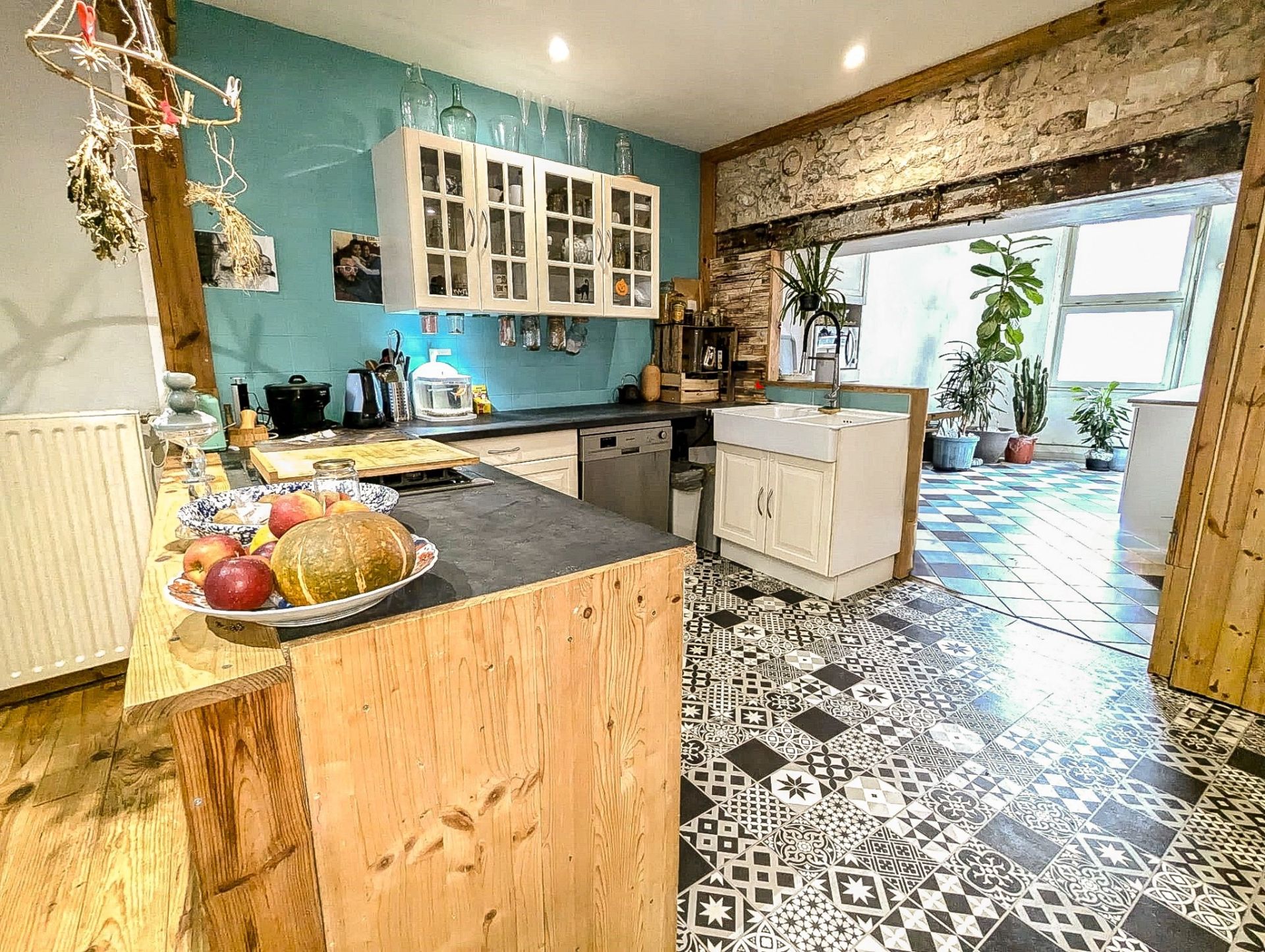 townhouse 10 rooms for sale on CHAMBOURG SUR INDRE (37310)