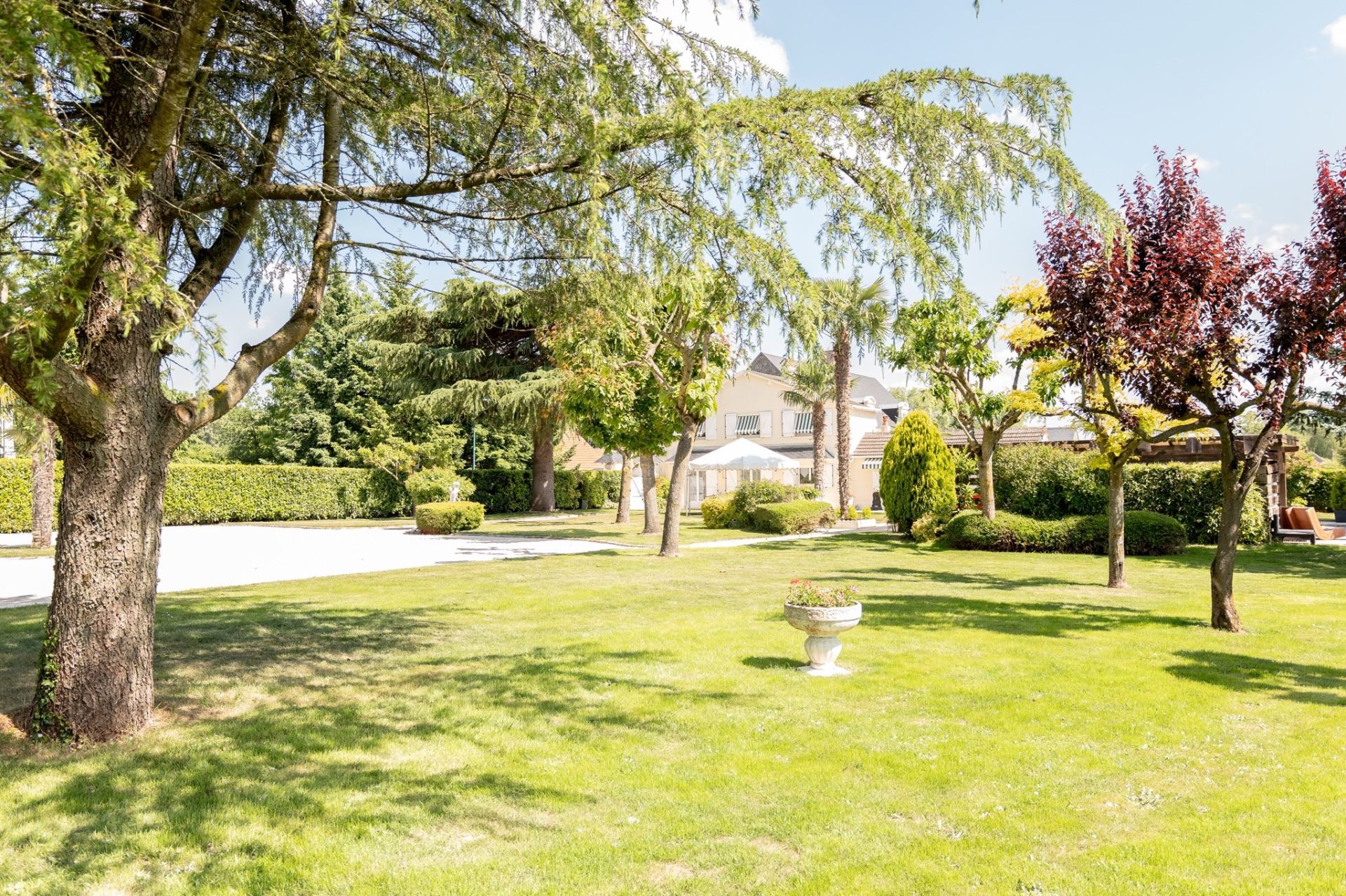 traditional house 5 rooms for sale on FRESNES (41700)