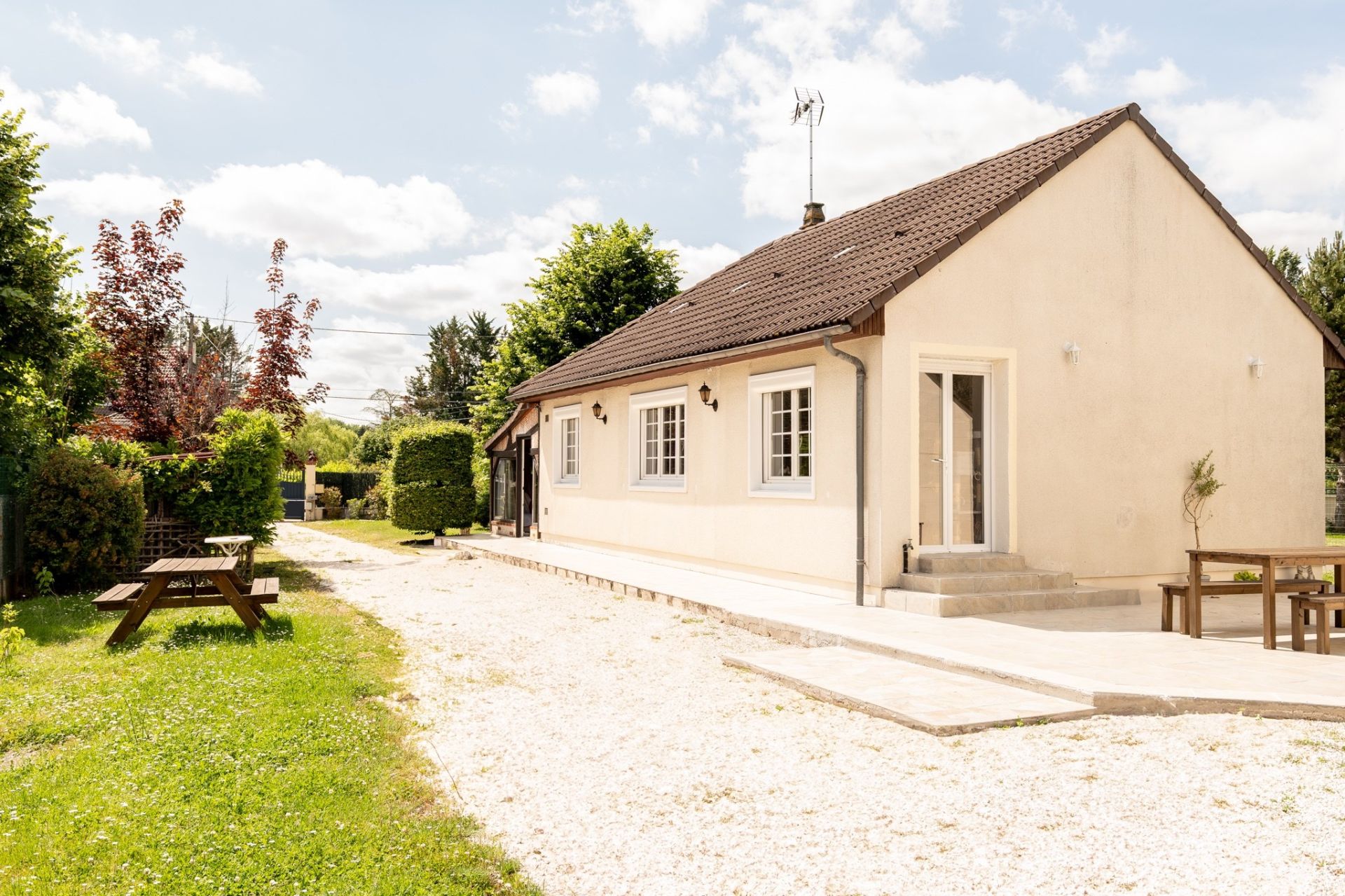traditional house 3 rooms for sale on ROMORANTIN LANTHENAY (41200)