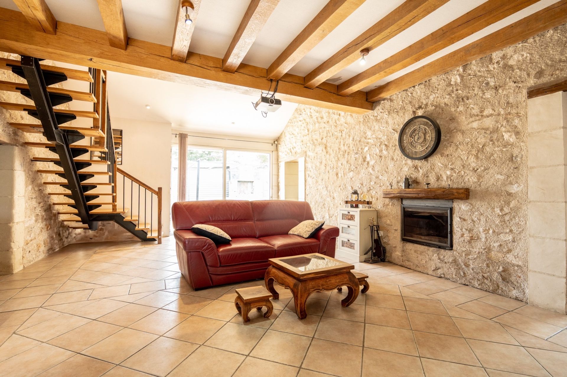 long house 6 rooms for sale on ATHEE SUR CHER (37270) - See details