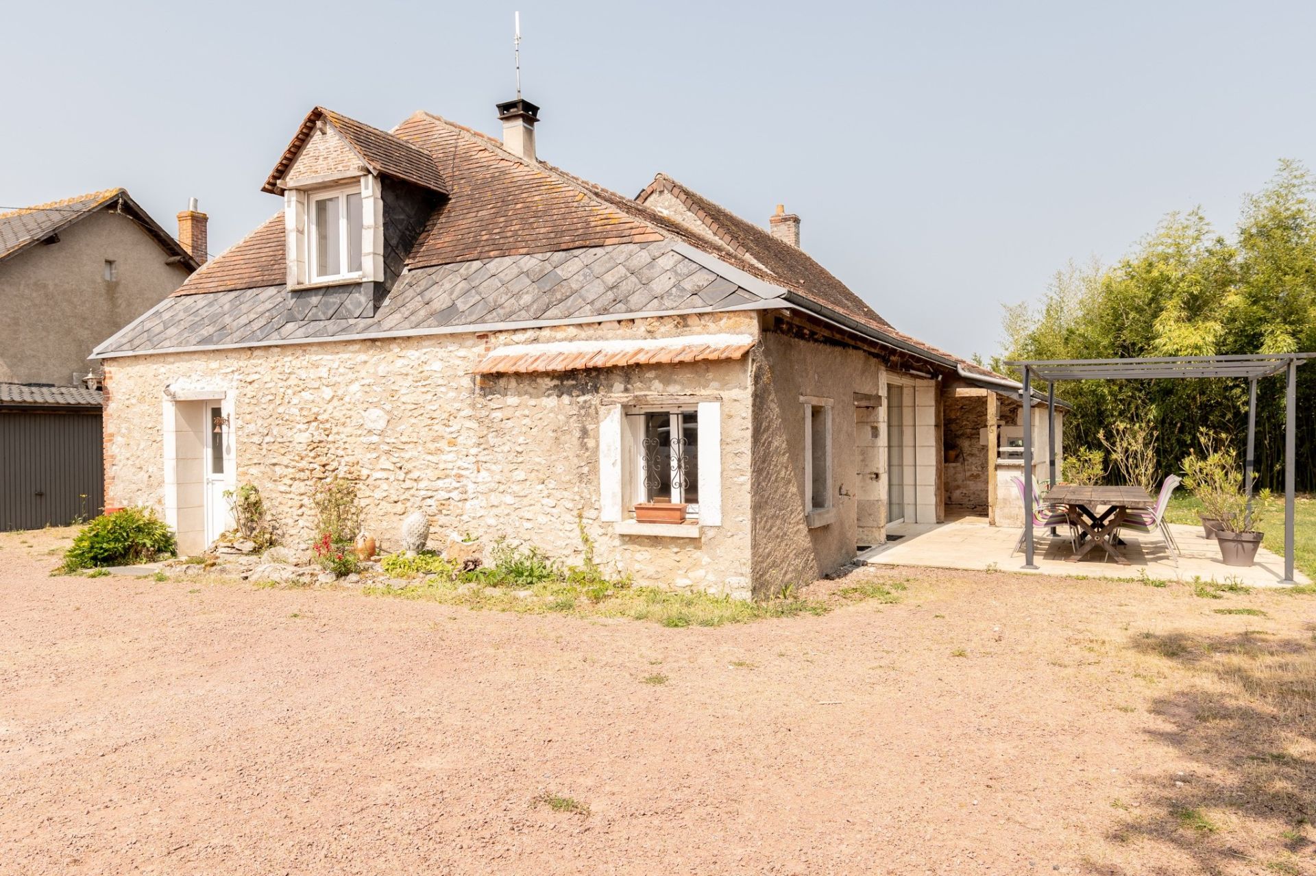 long house 6 rooms for sale on ATHEE SUR CHER (37270)