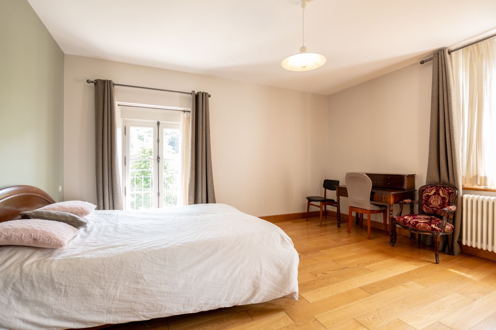 mansion 11 rooms for sale on BLERE (37150)