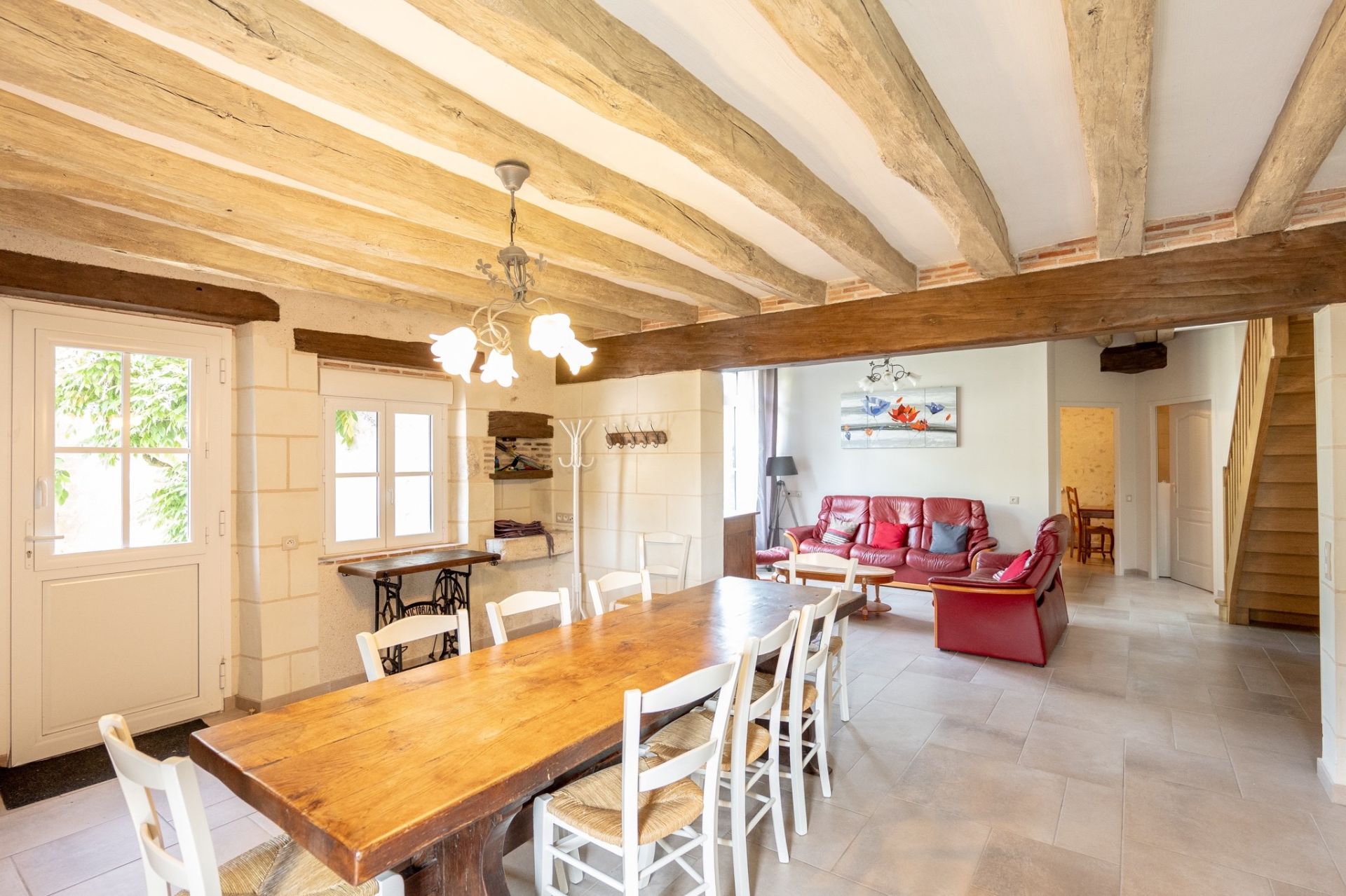 mansion 11 rooms for sale on BLERE (37150)