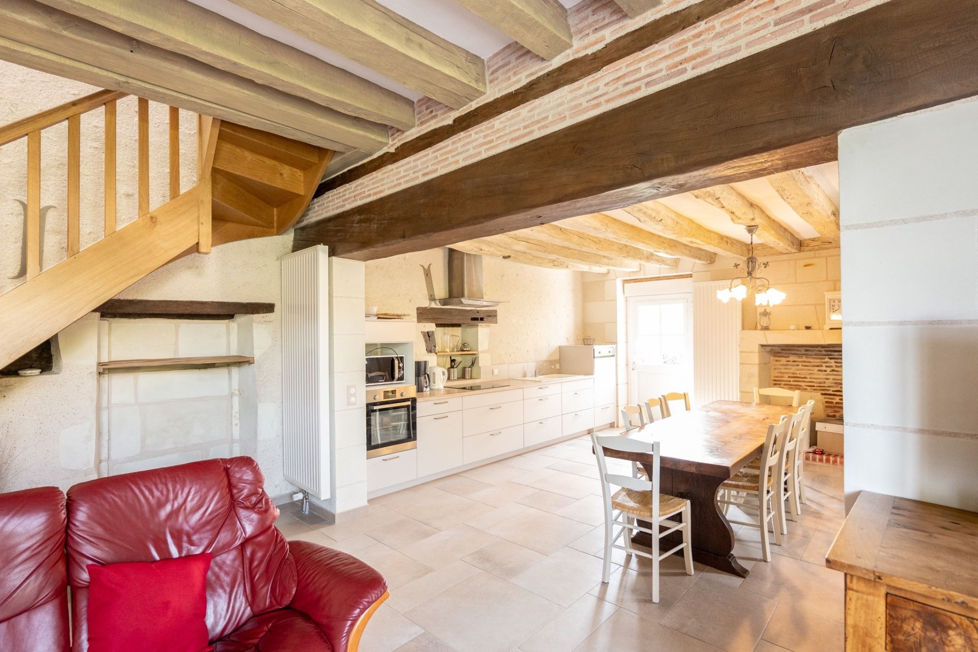 mansion 11 rooms for sale on BLERE (37150)