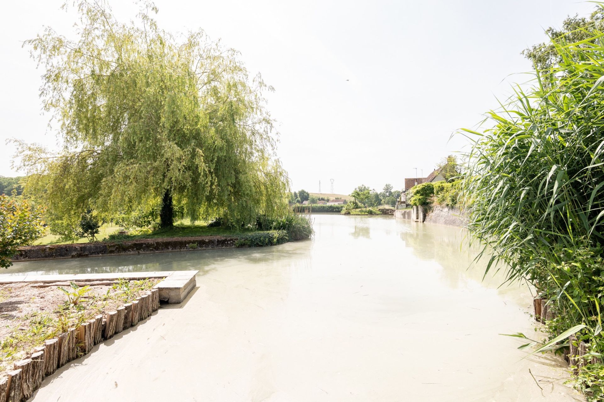 mill 8 rooms for sale on BLERE (37150)