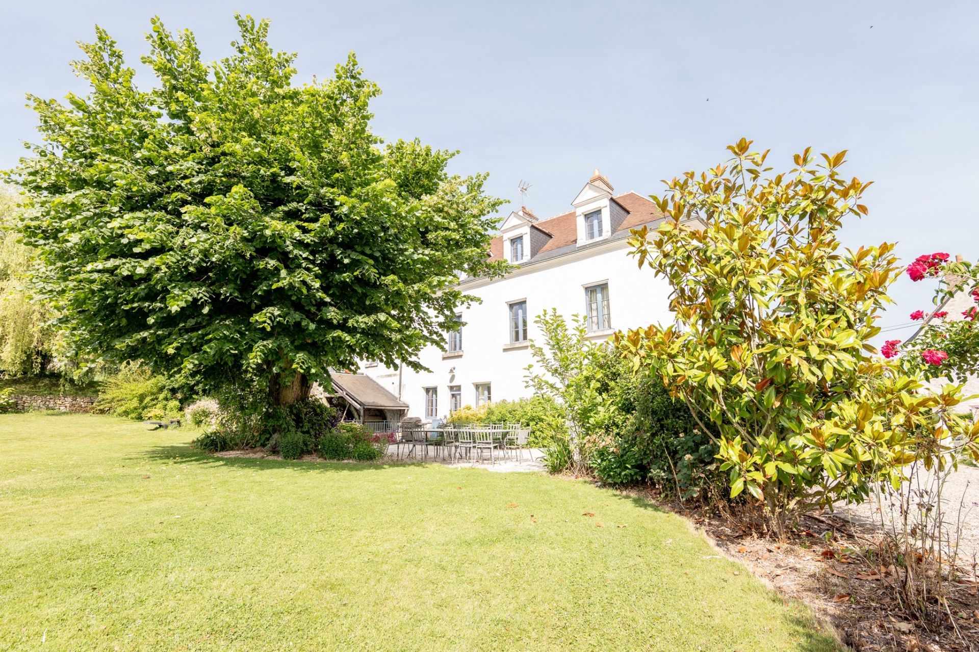 mill 8 rooms for sale on BLERE (37150)