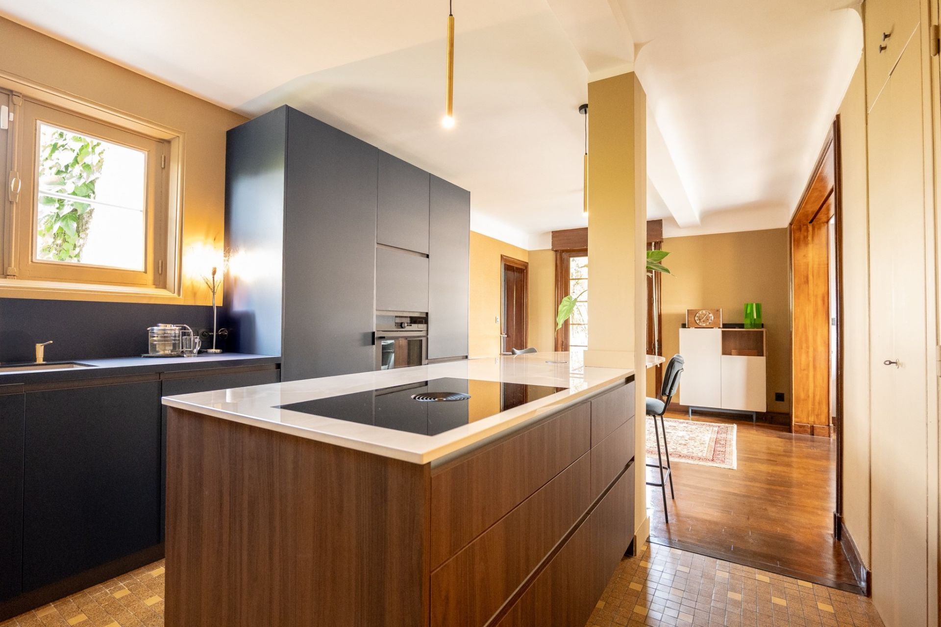 townhouse 7 rooms for sale on BLOIS (41000)