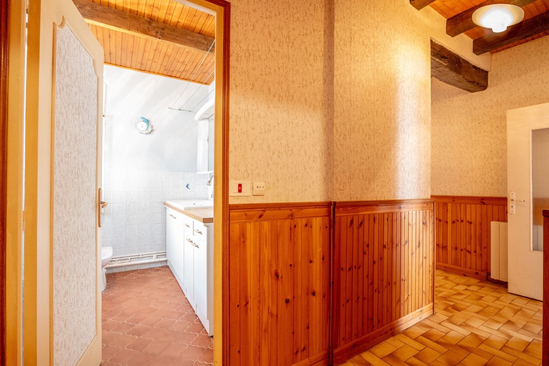 monastery 6 rooms for sale on AZE (41100)