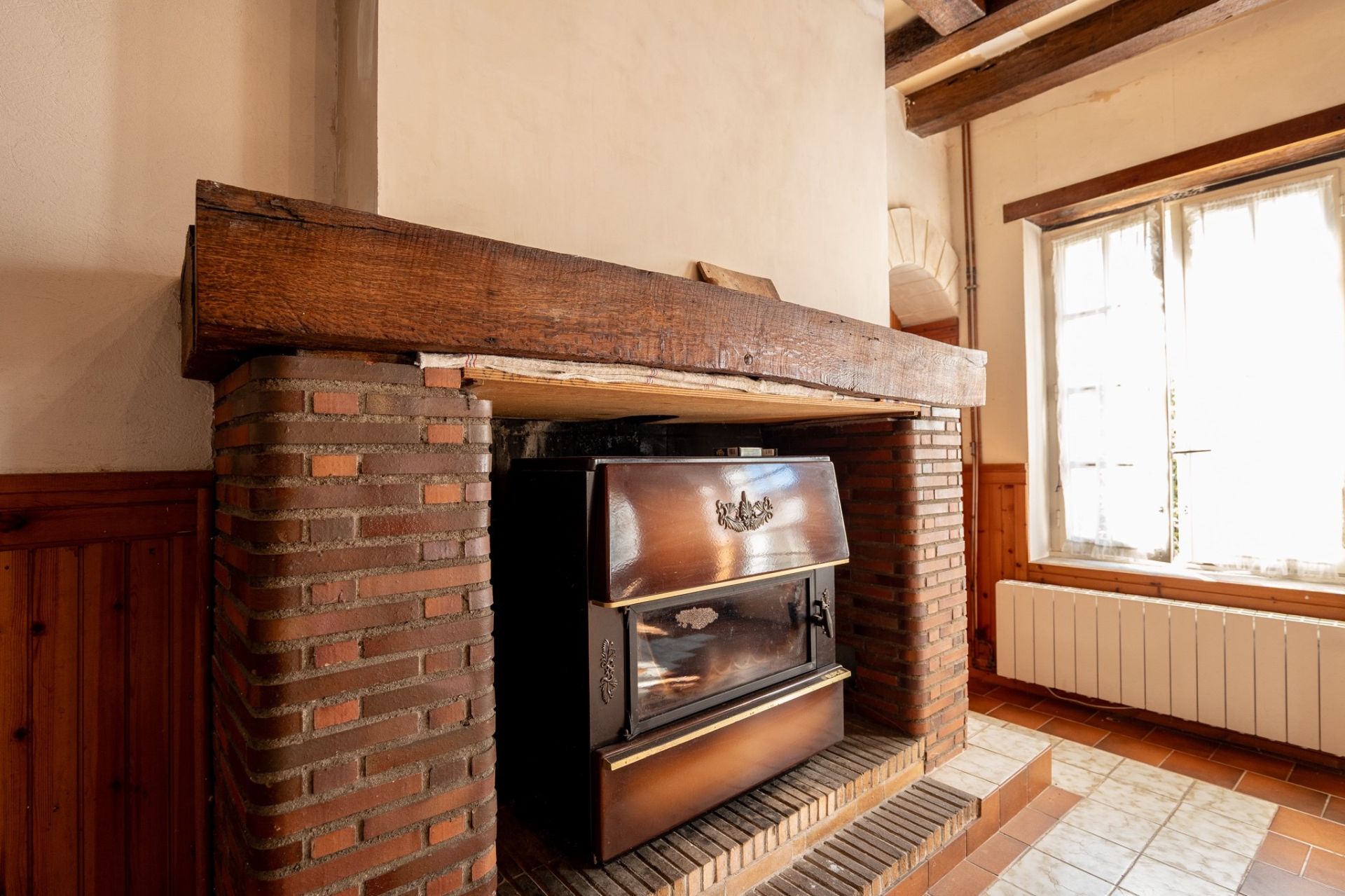 monastery 6 rooms for sale on AZE (41100)
