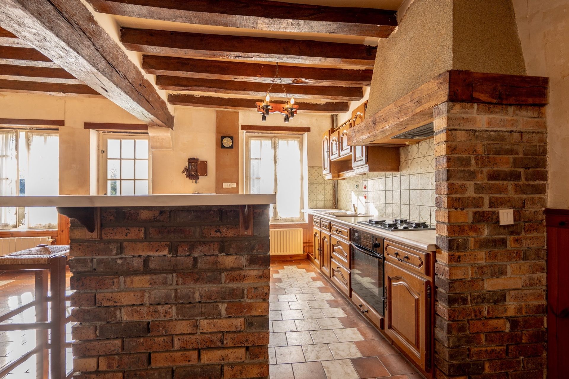 monastery 6 rooms for sale on AZE (41100)