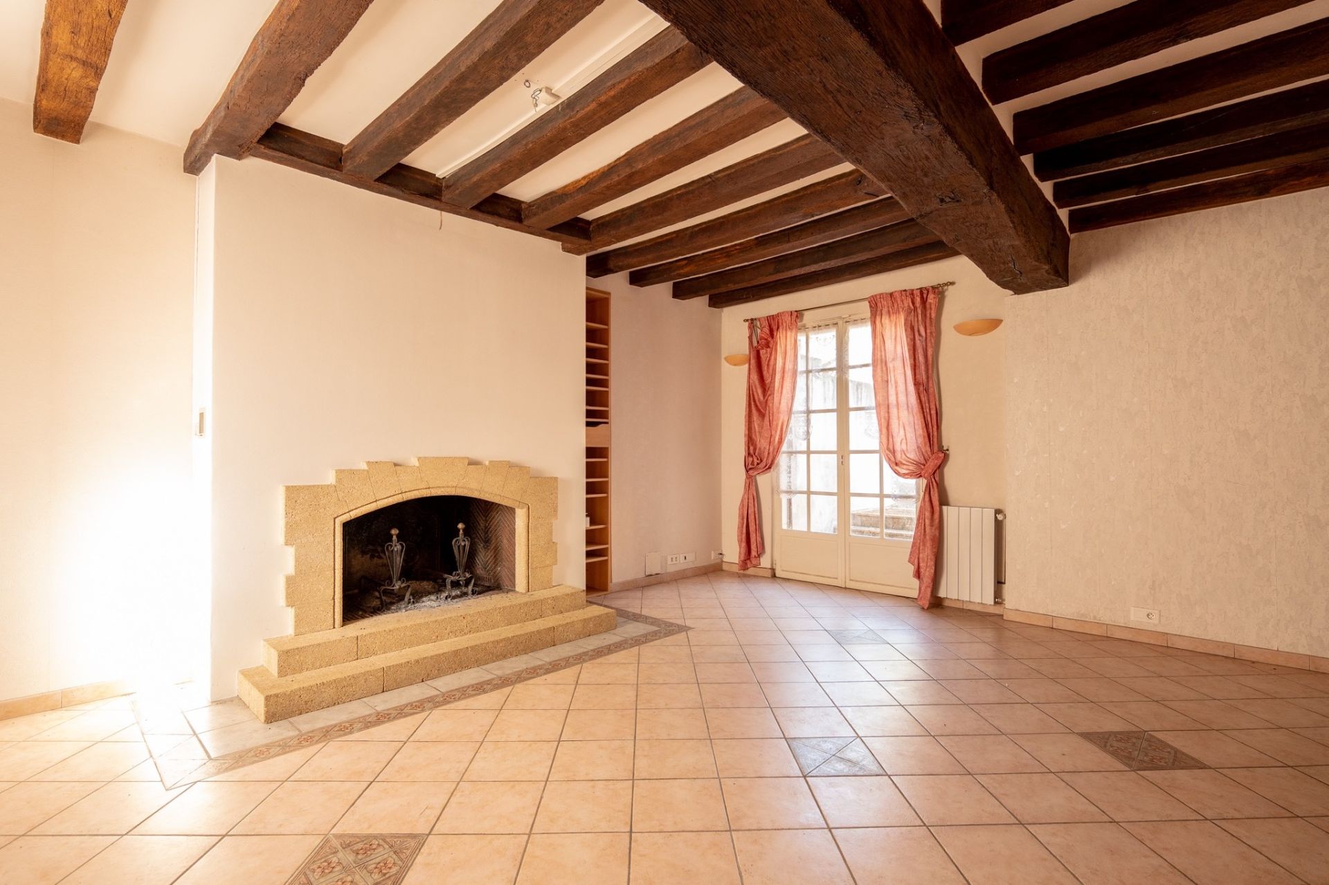 monastery 6 rooms for sale on AZE (41100)