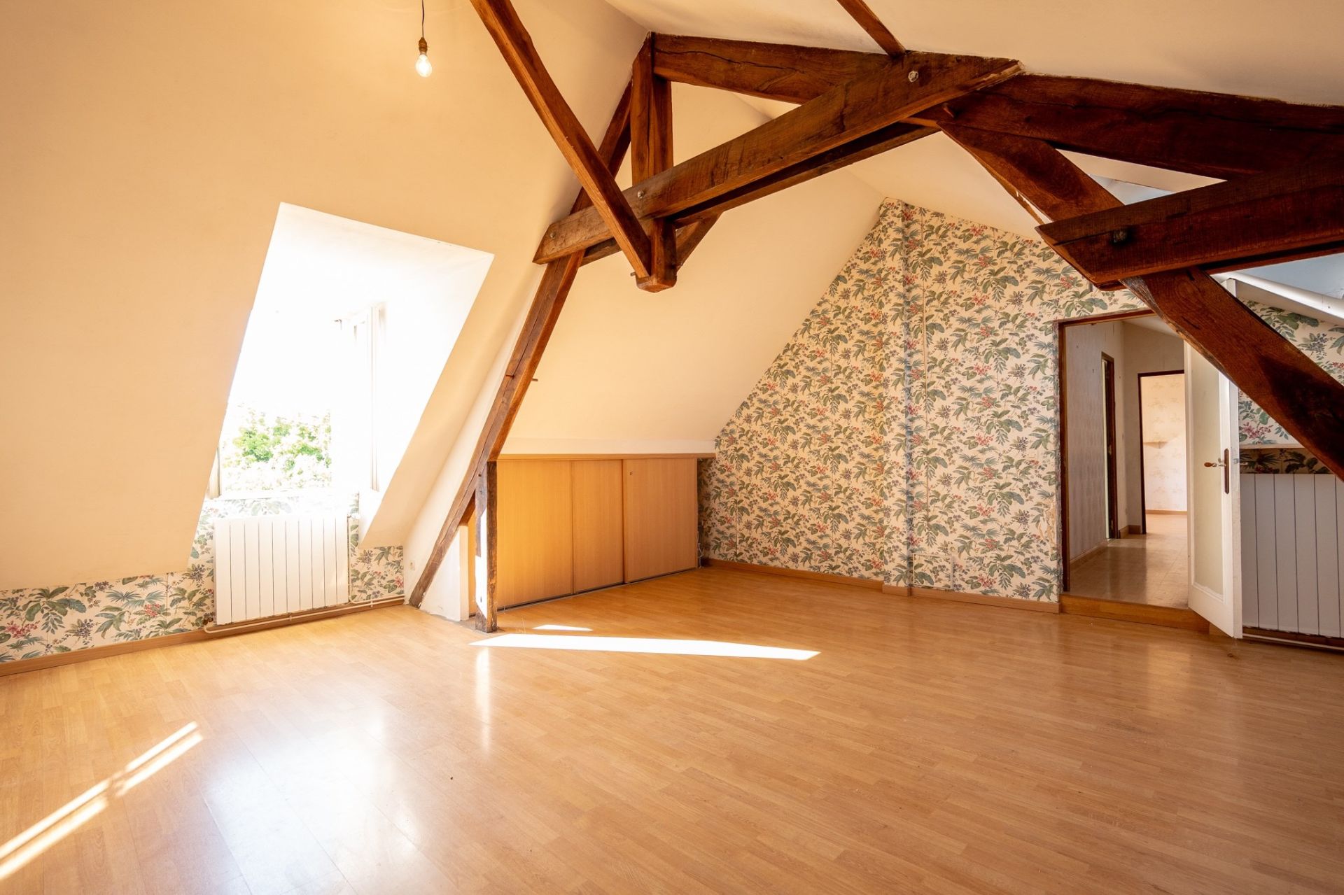 monastery 6 rooms for sale on AZE (41100)